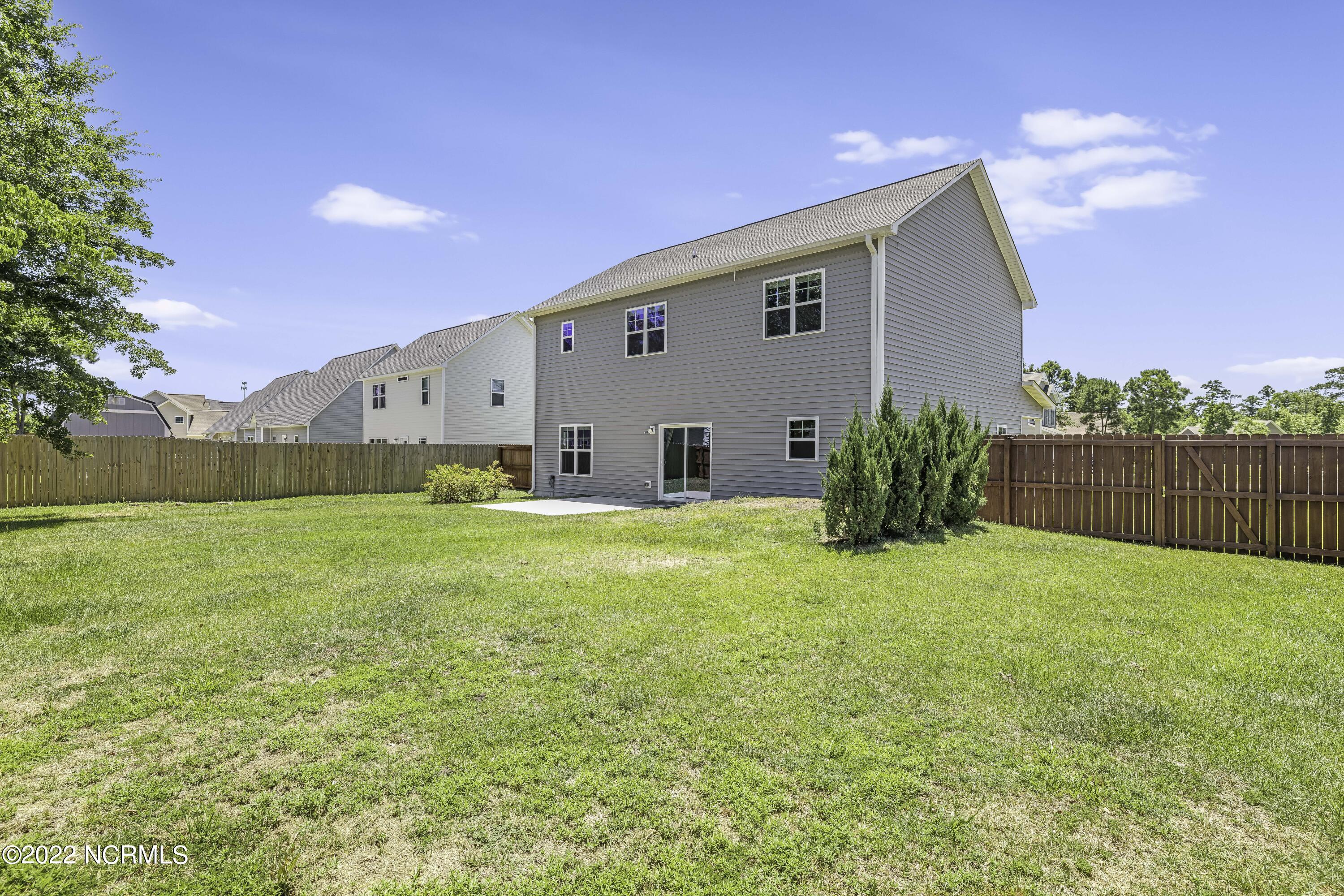 100550224 | Photo 23