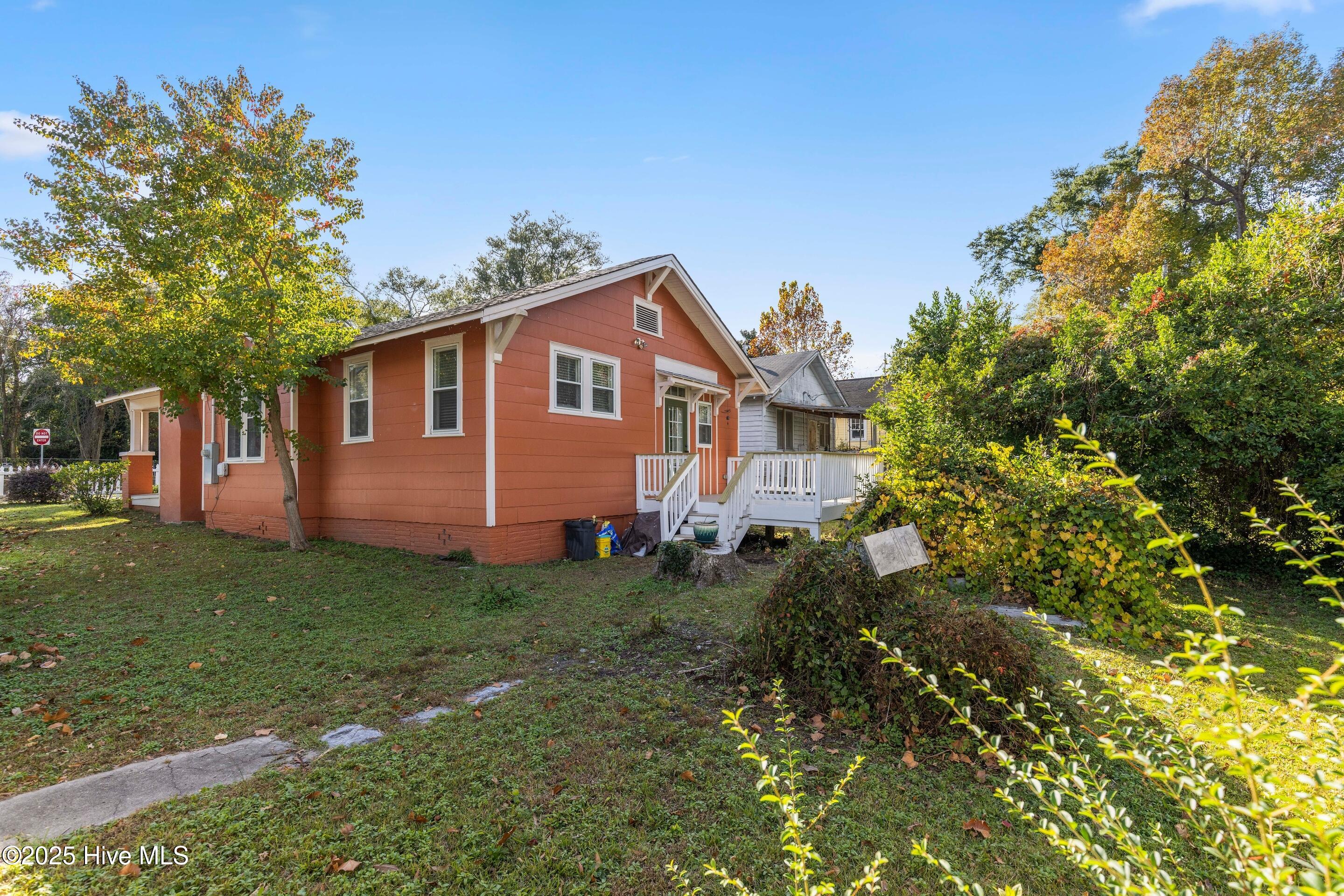 100541674 | Photo 41