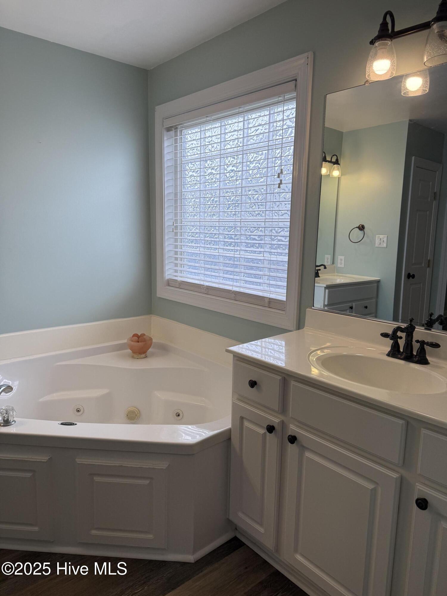 100524146 | Photo 26