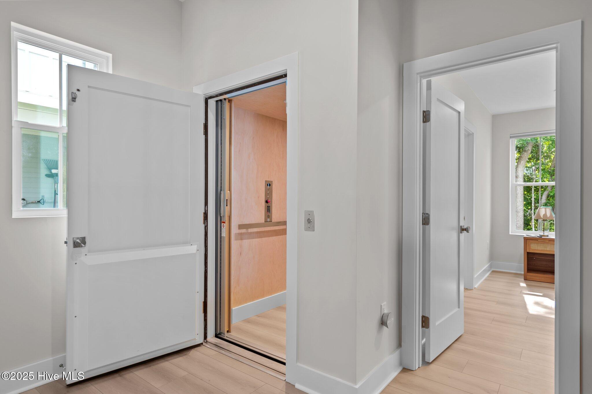 100519500 | Photo 42