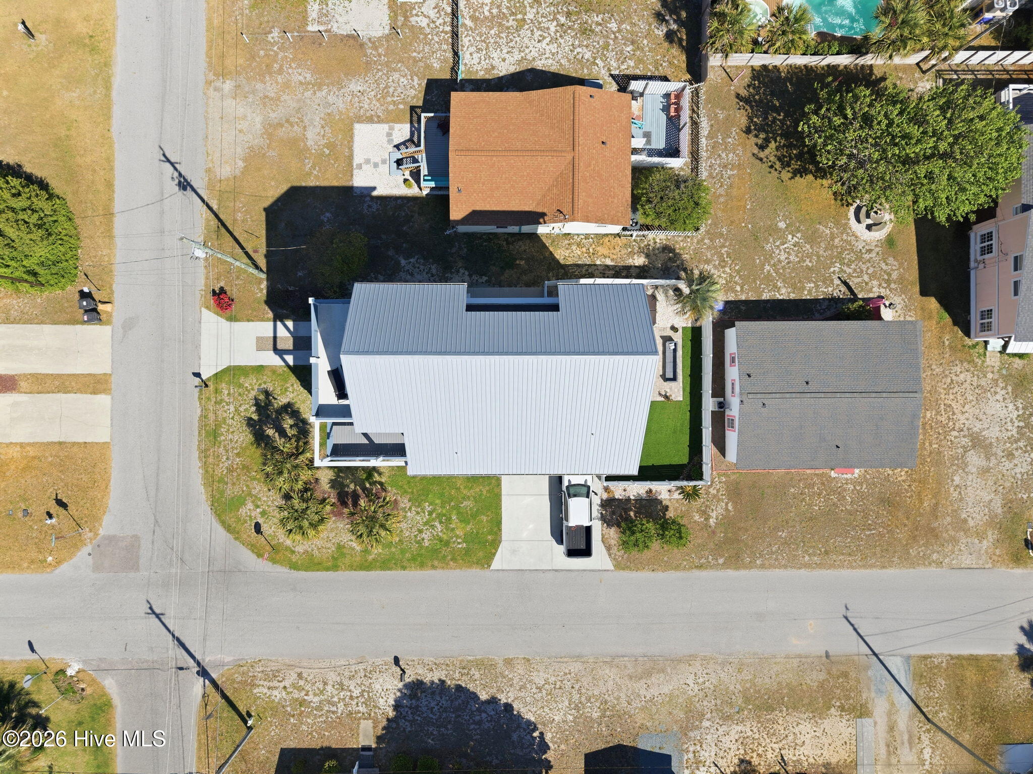 100570056 | Photo 87