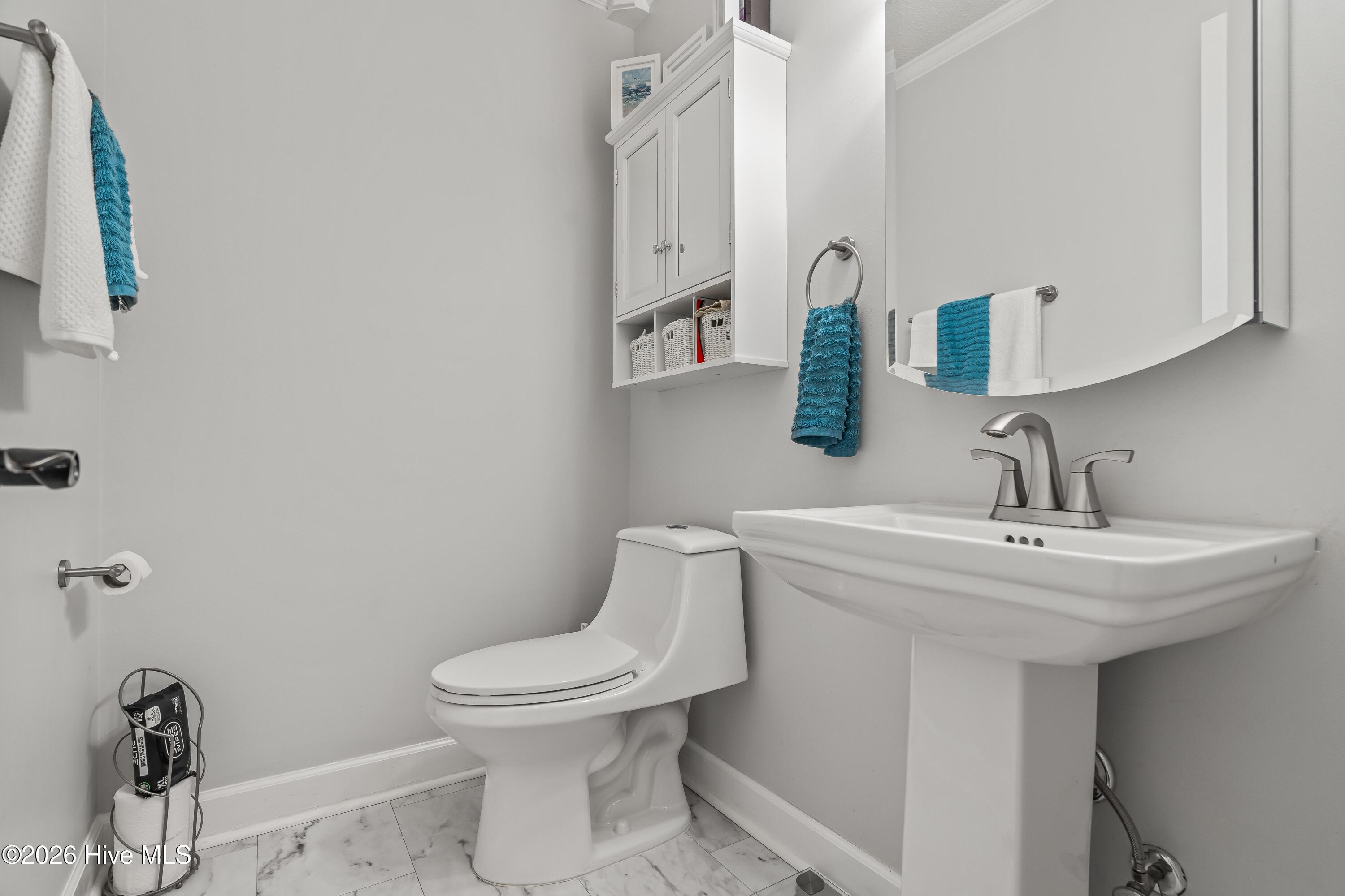 100550055 | Photo 23