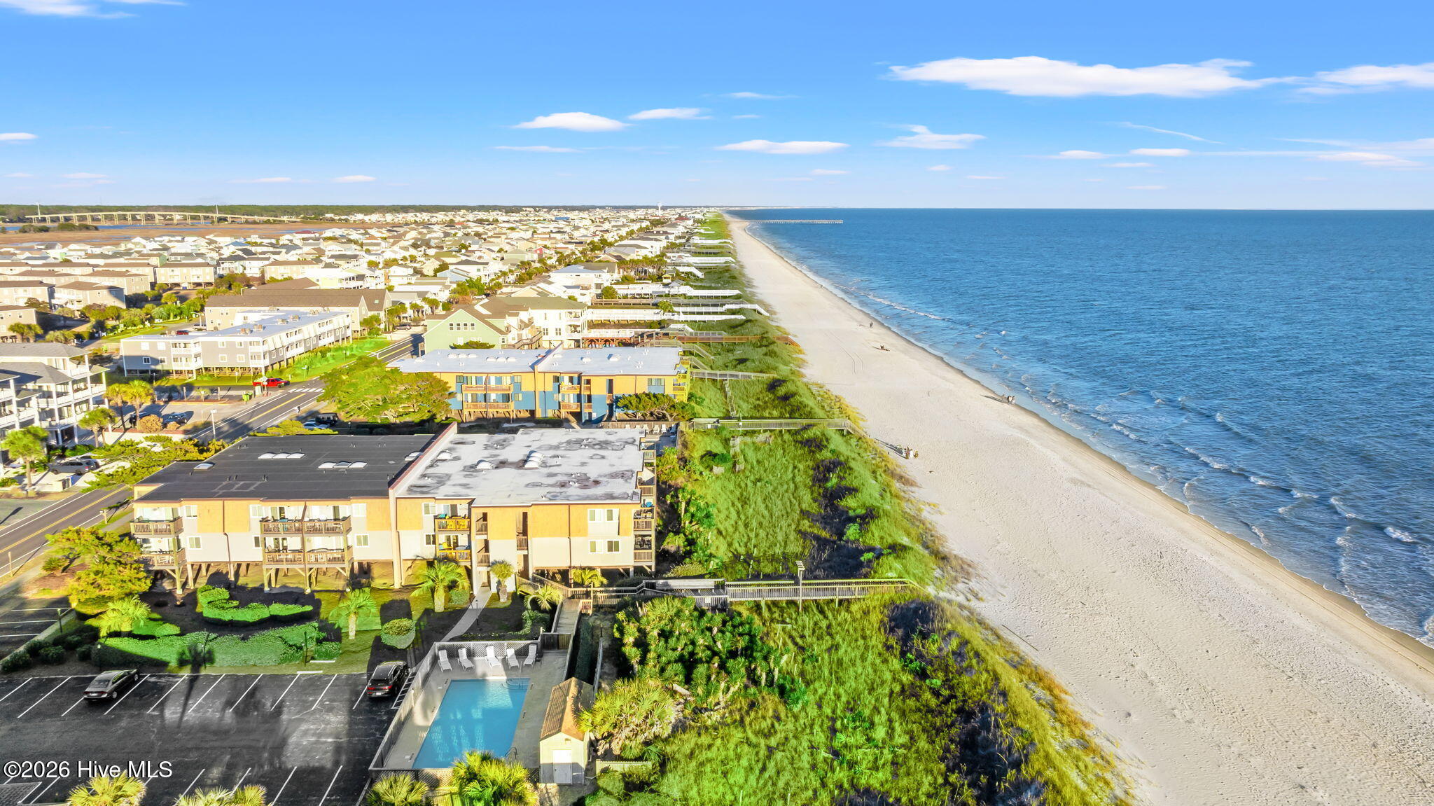 100547029 | Photo 34