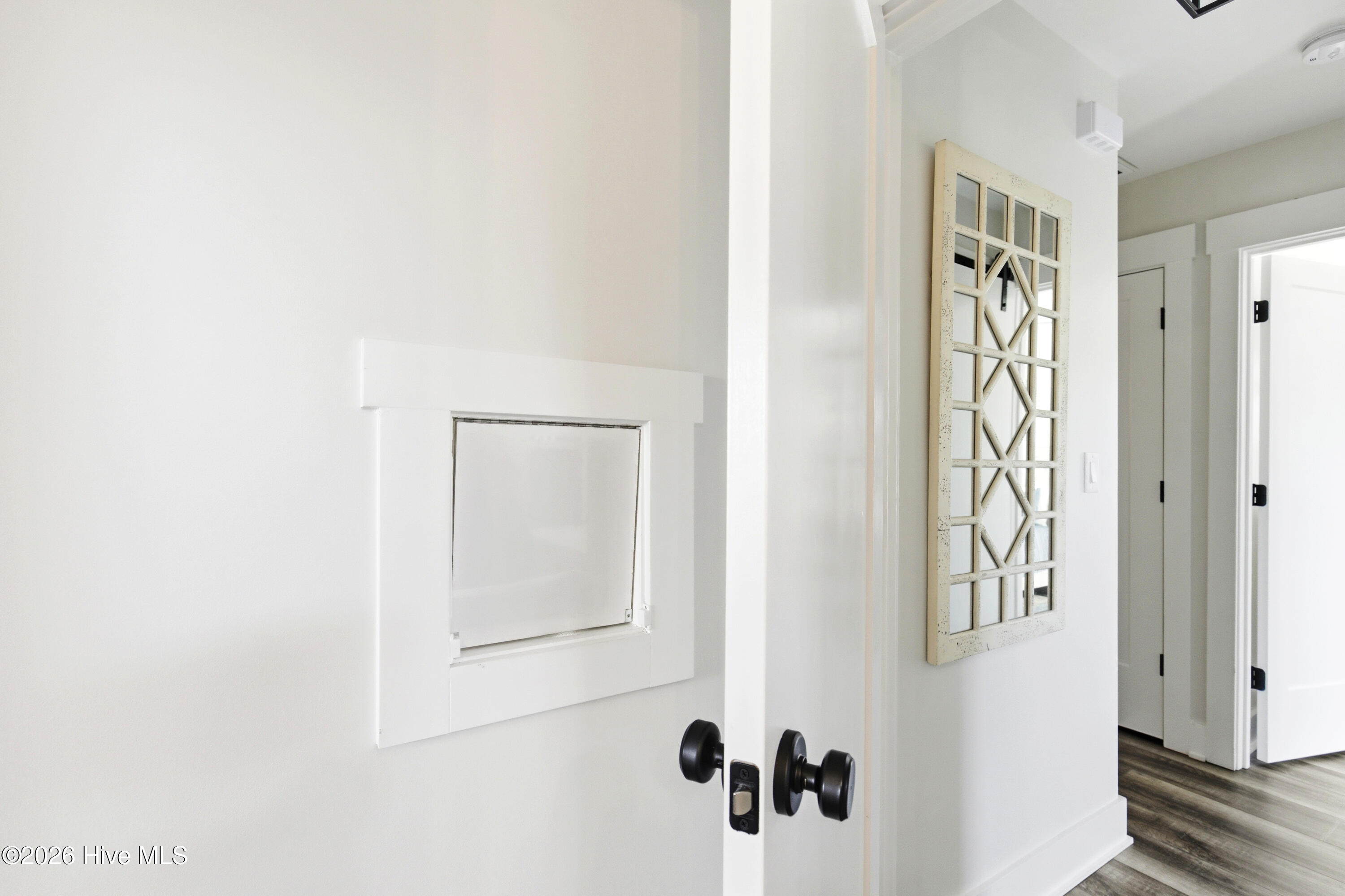 100564276 | Photo 25