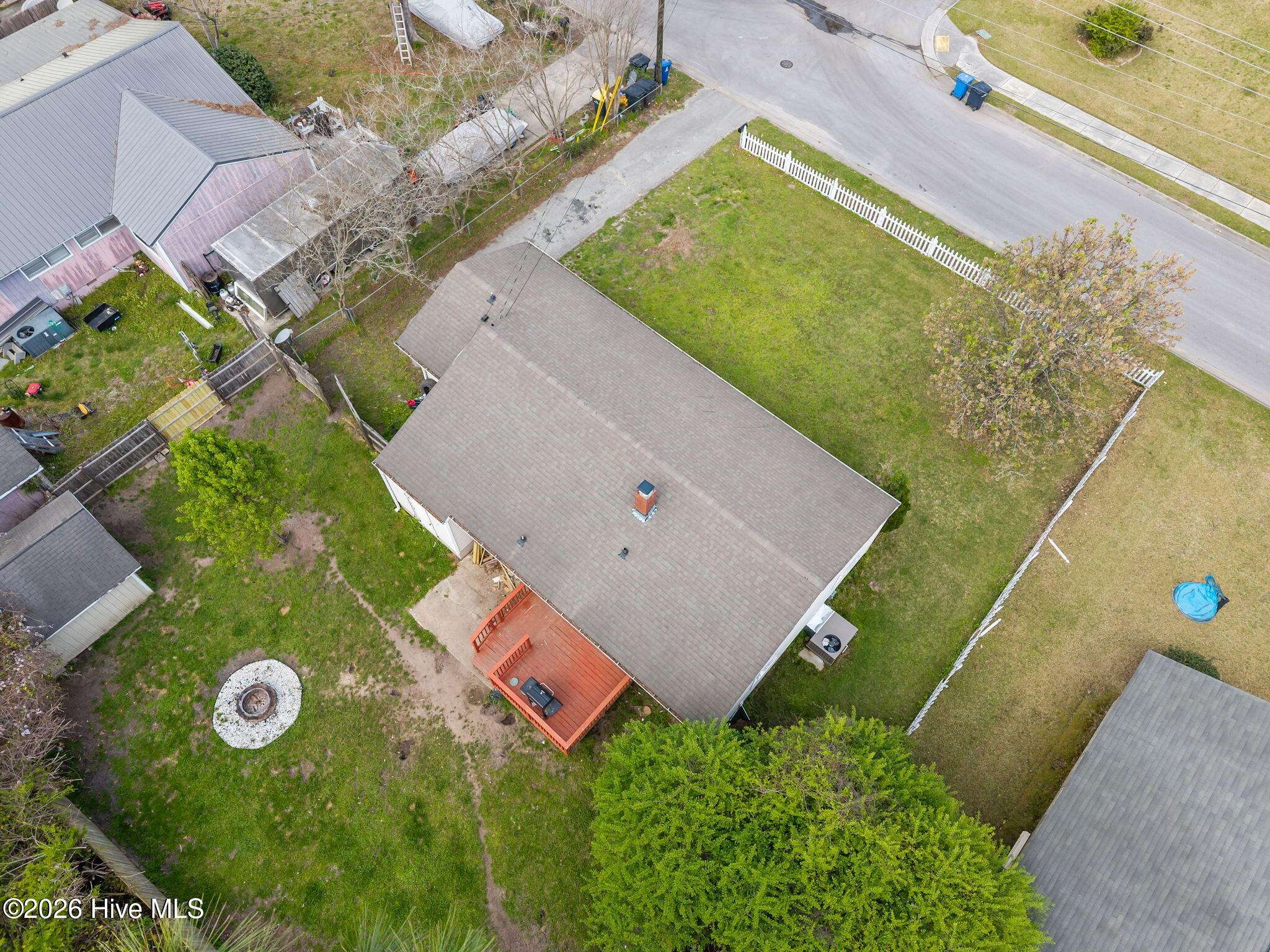 100563356 | Photo 42