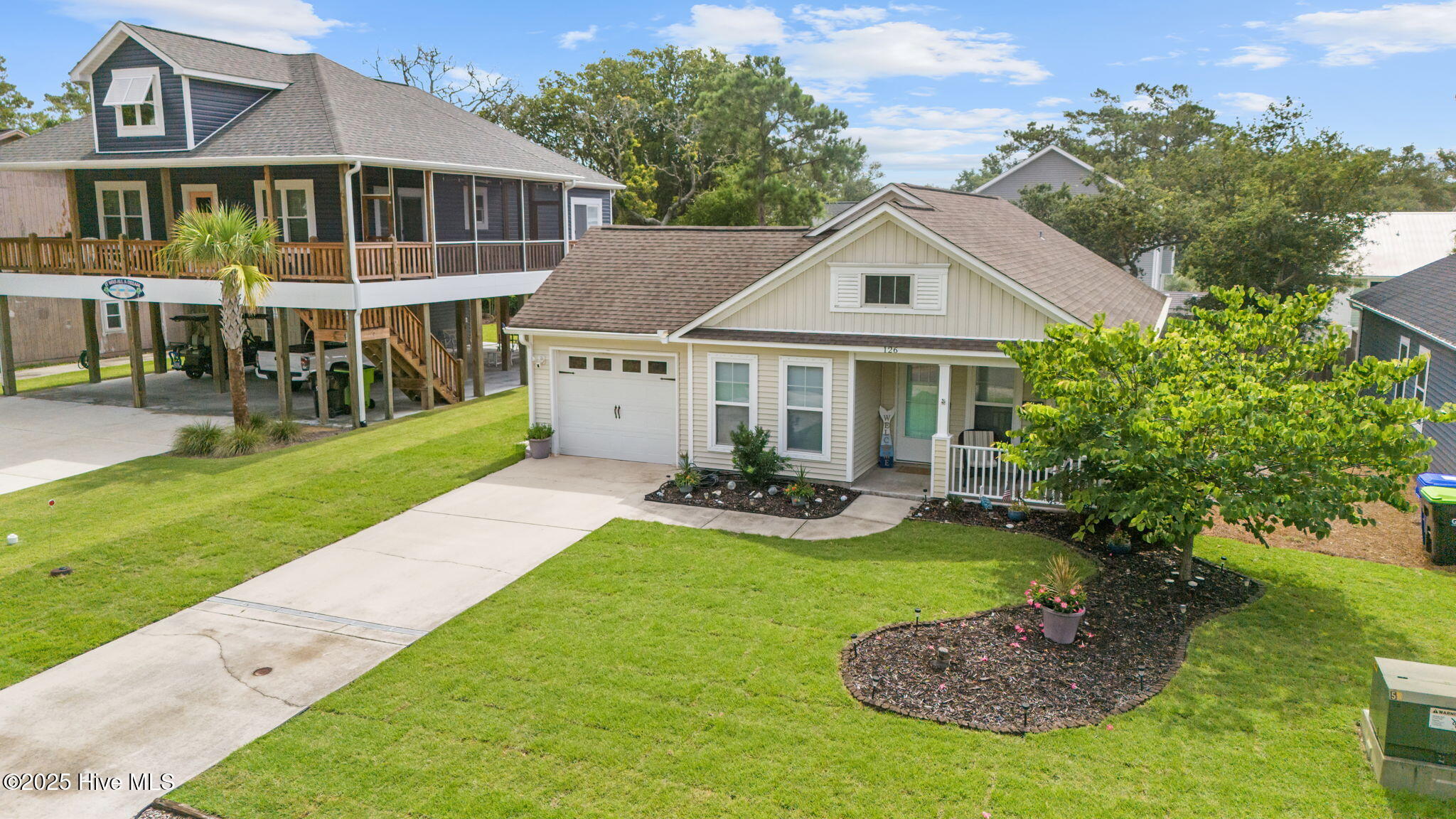 100548300 | Photo 10