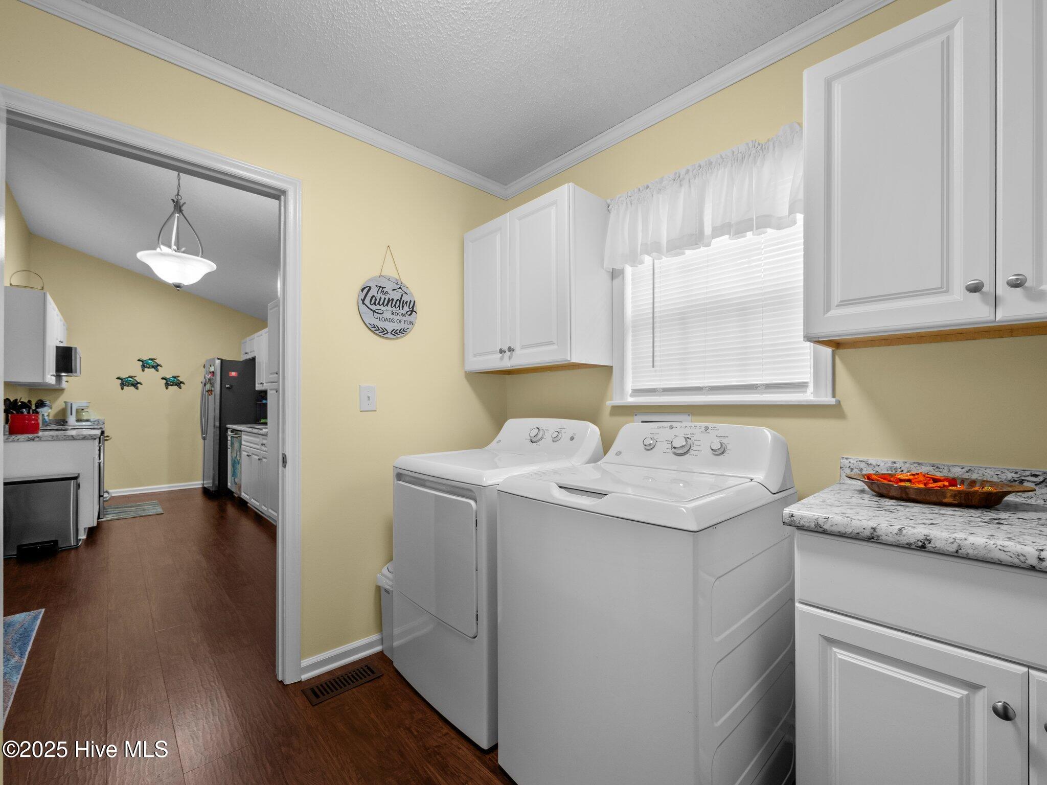 100516980 | Photo 45