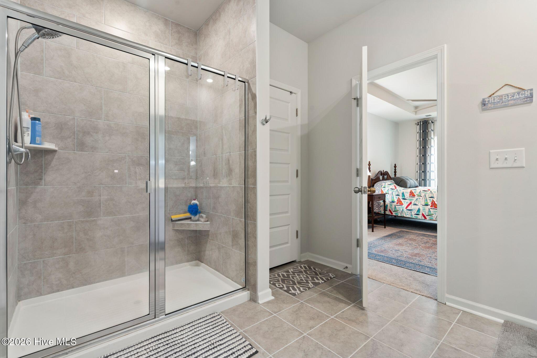 100550488 | Photo 21