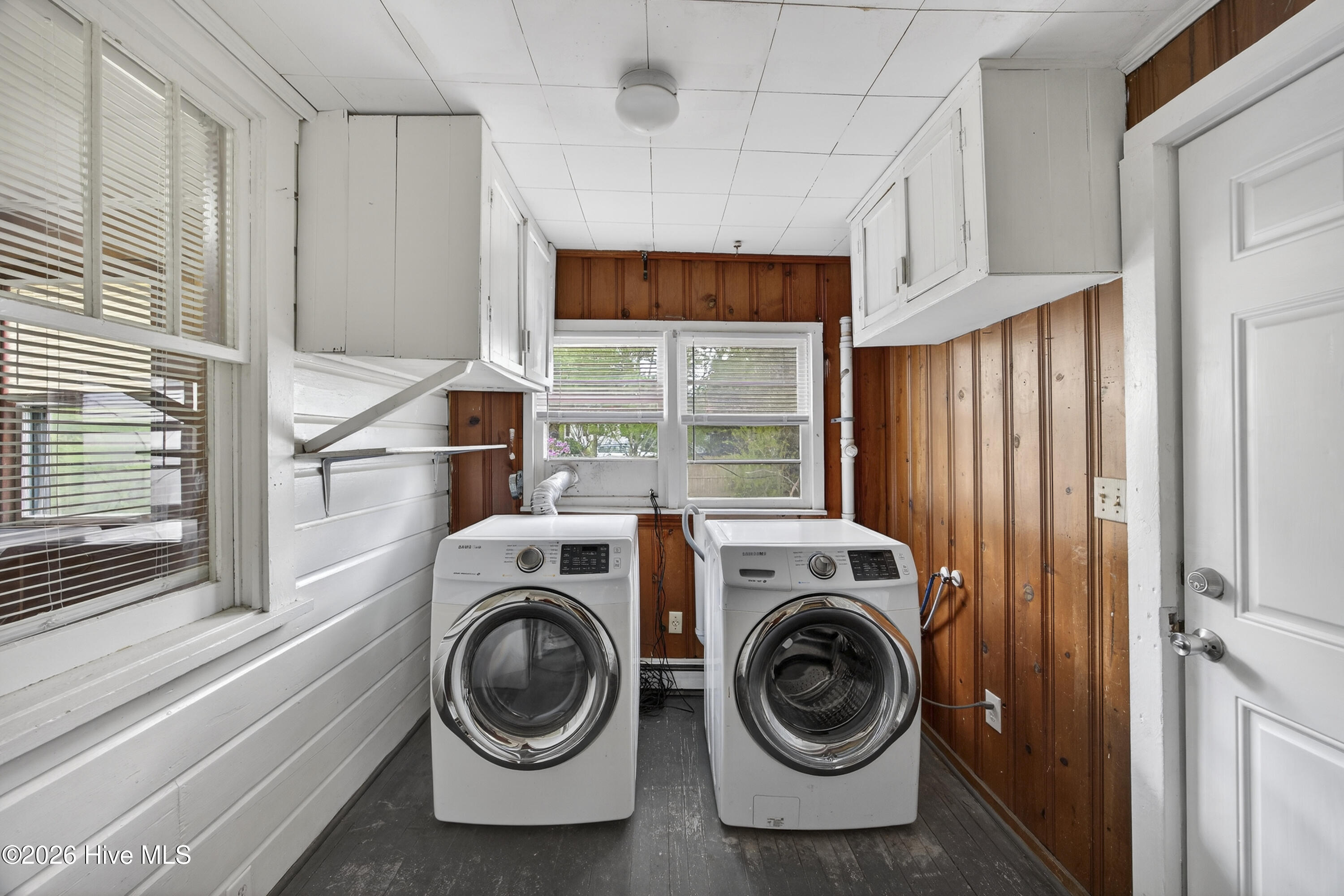 100564526 | Photo 34