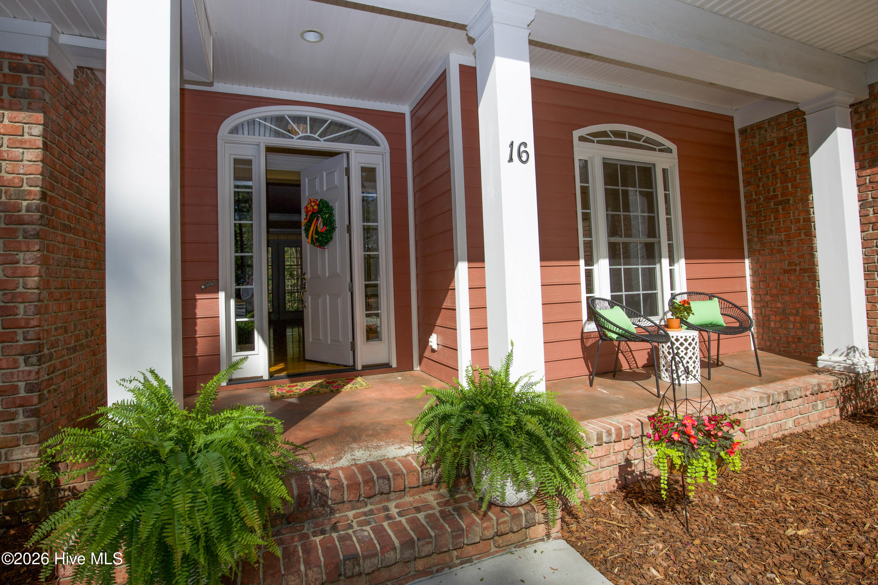 16 Montrose Ct-17