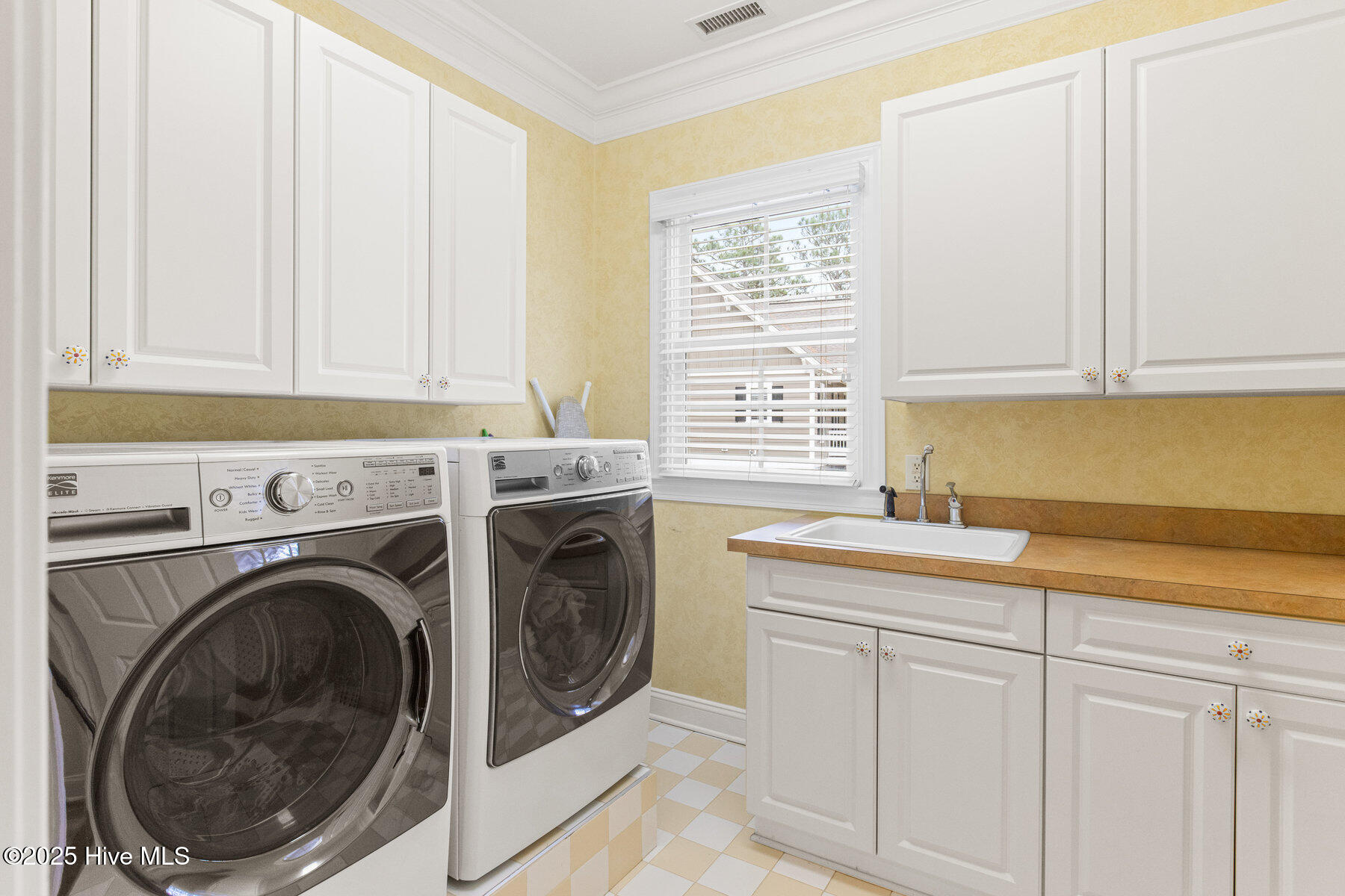 100544952 | Photo 49