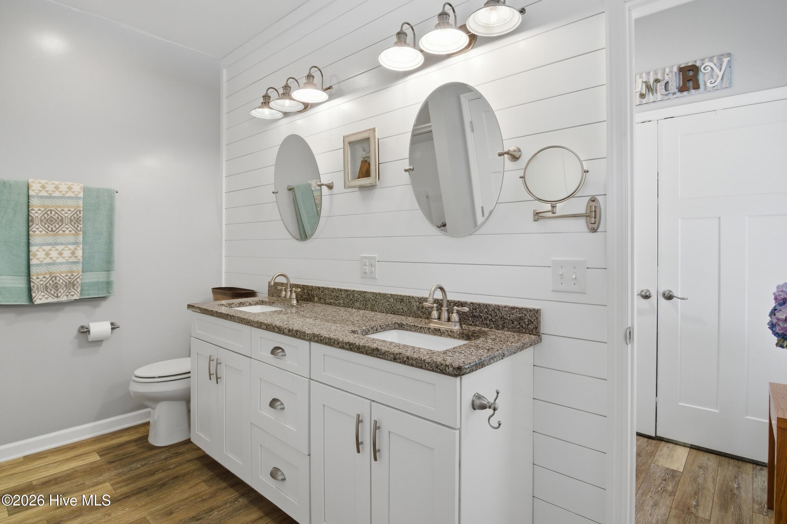 100552555 | Photo 20