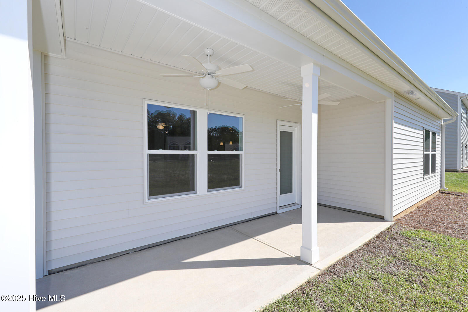 100508925 | Photo 75