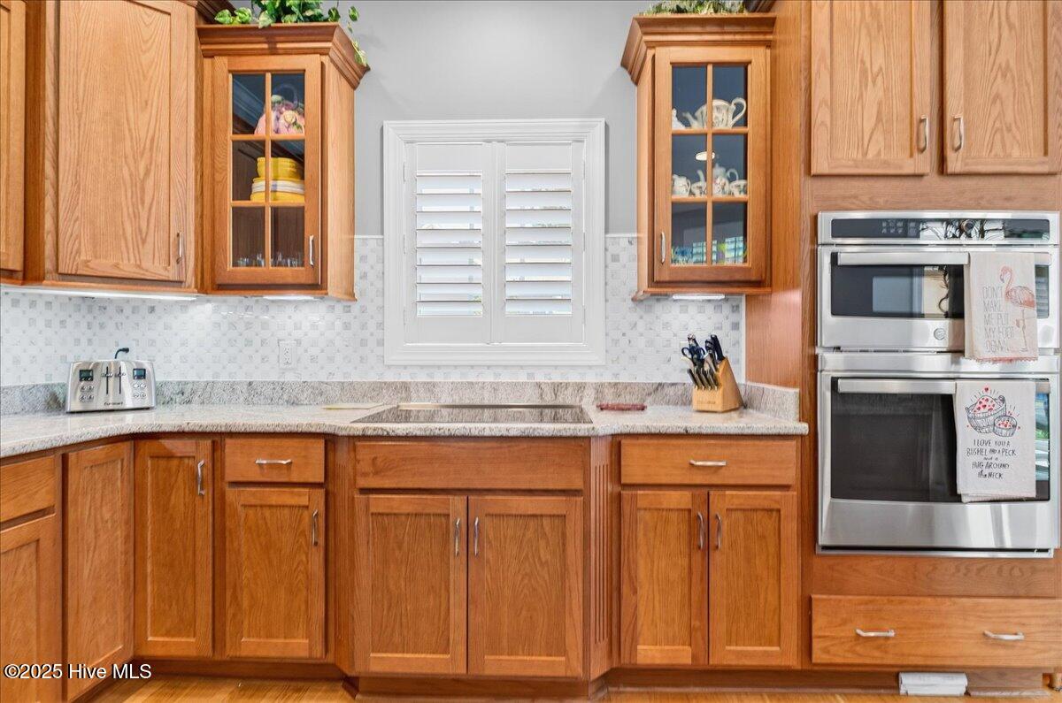 100534521 | Photo 15