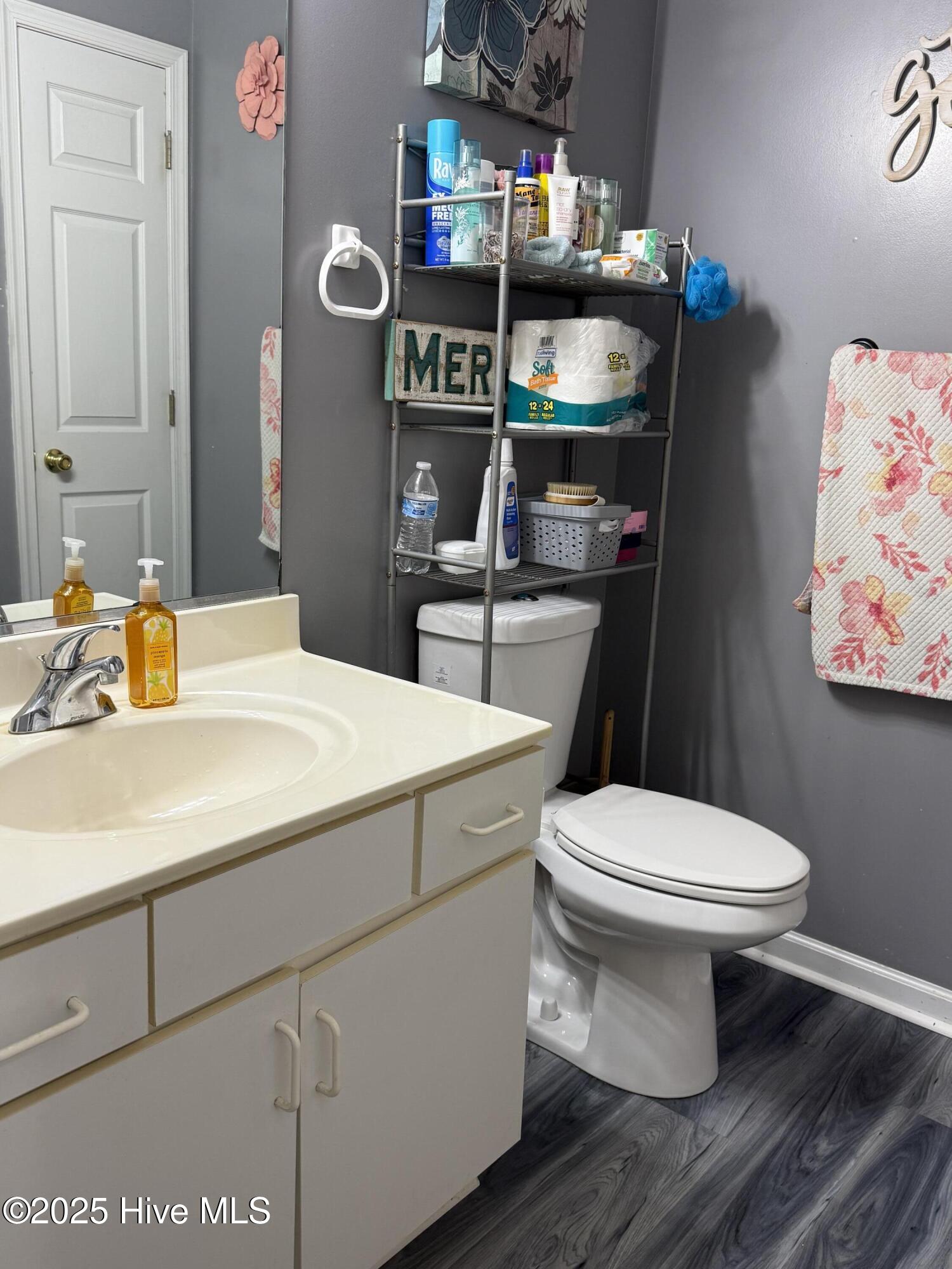 Bathroom 1 with tub shower combo