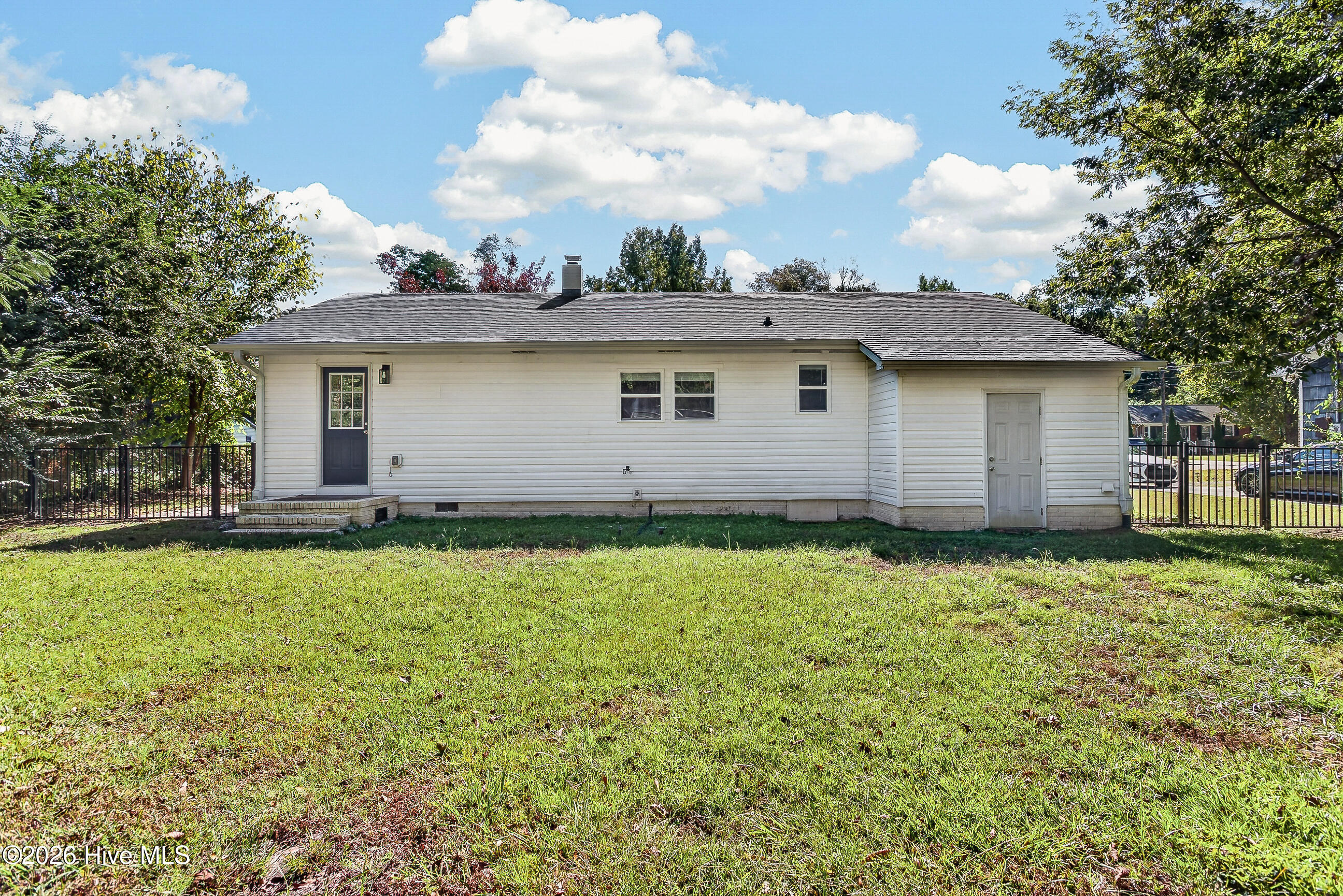 305 White Oak Street,Jacksonville