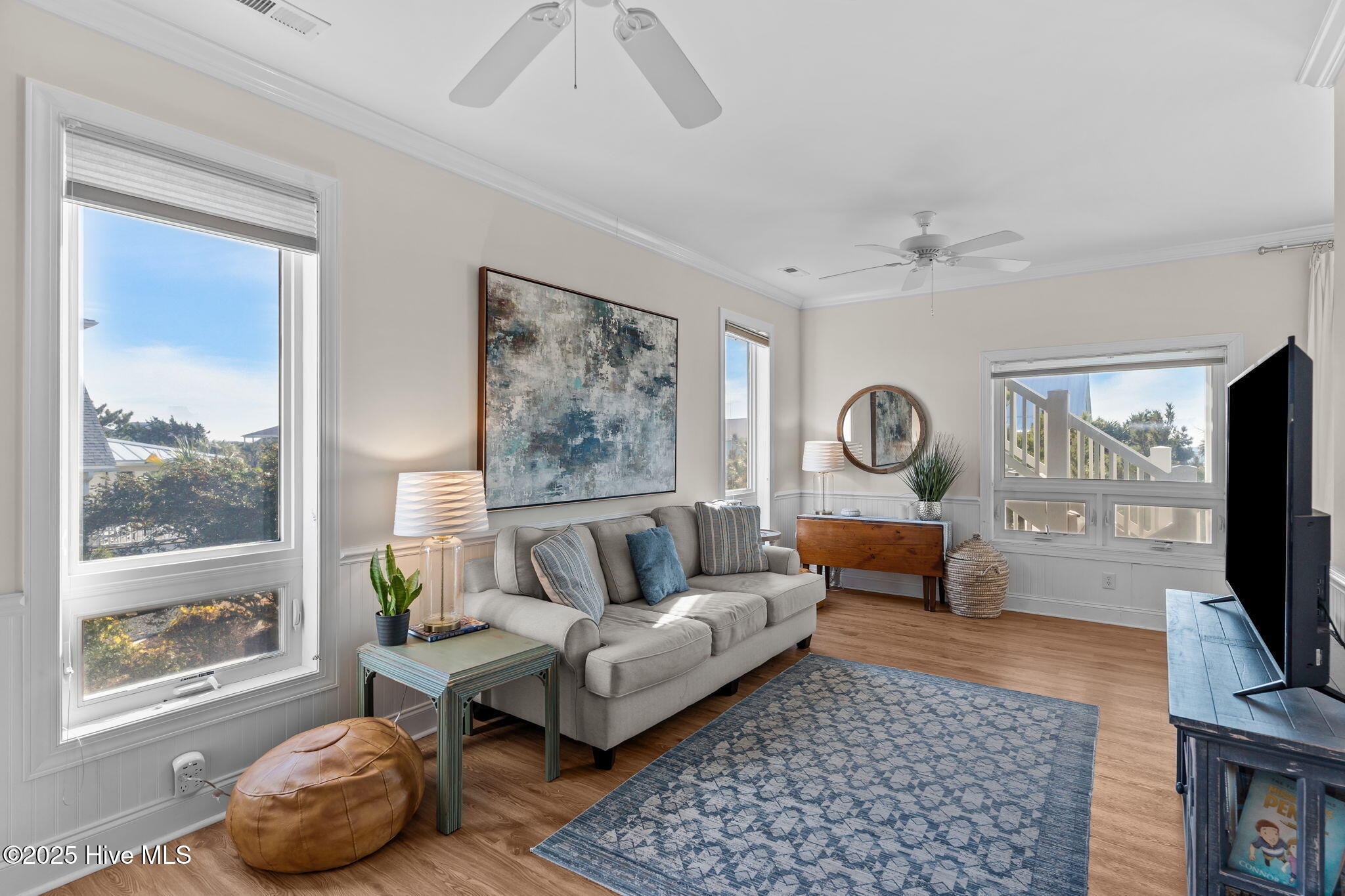 100544368 | Photo 49