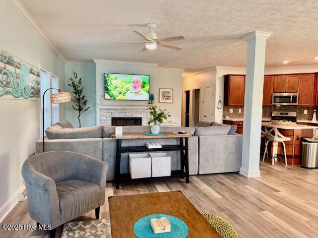 100545035 | Photo 70