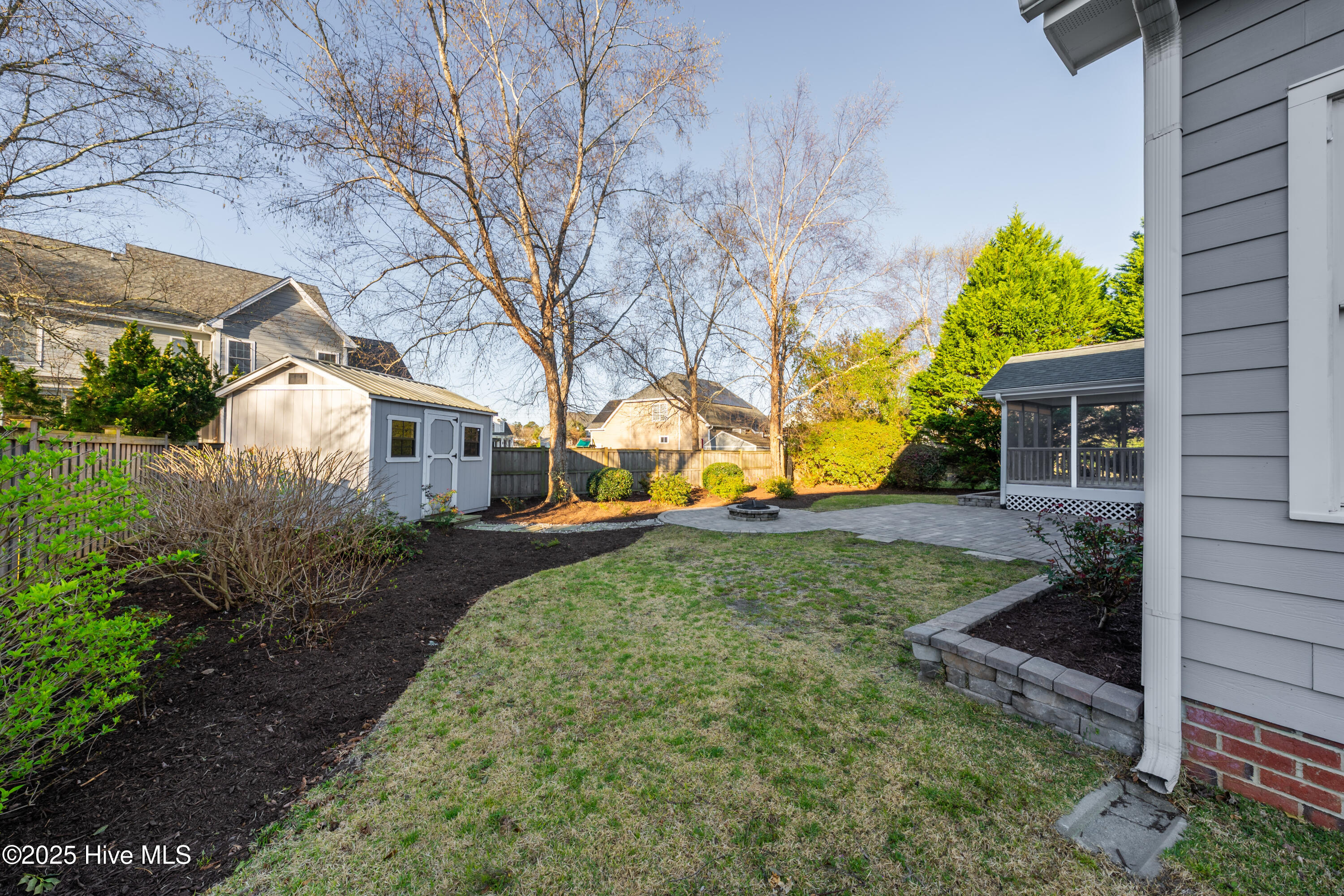 100497692 | Photo 42