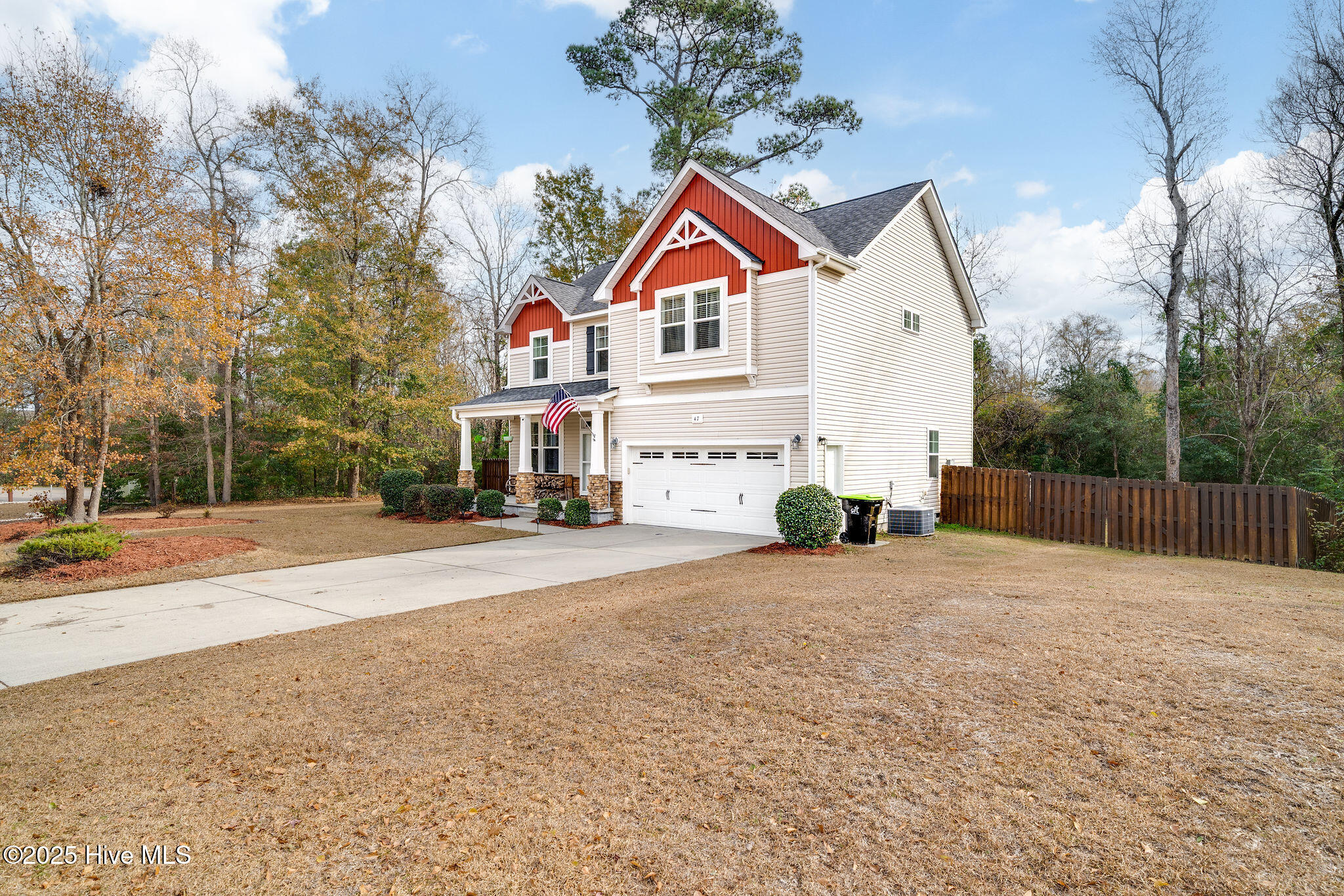 100546826 | Photo 30