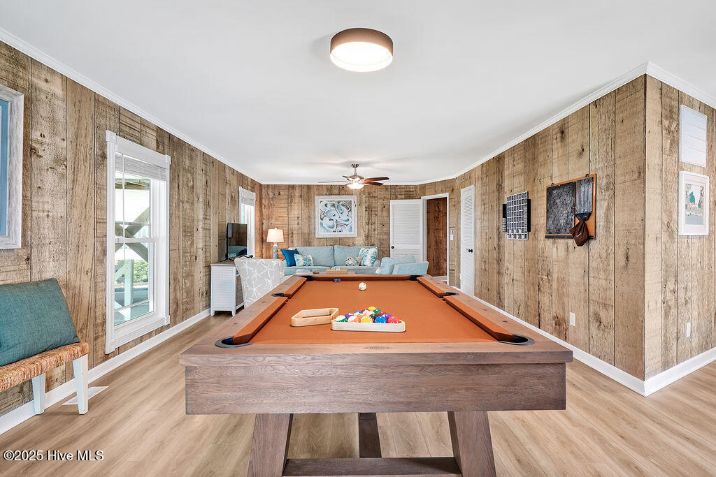 100508979 | Photo 73