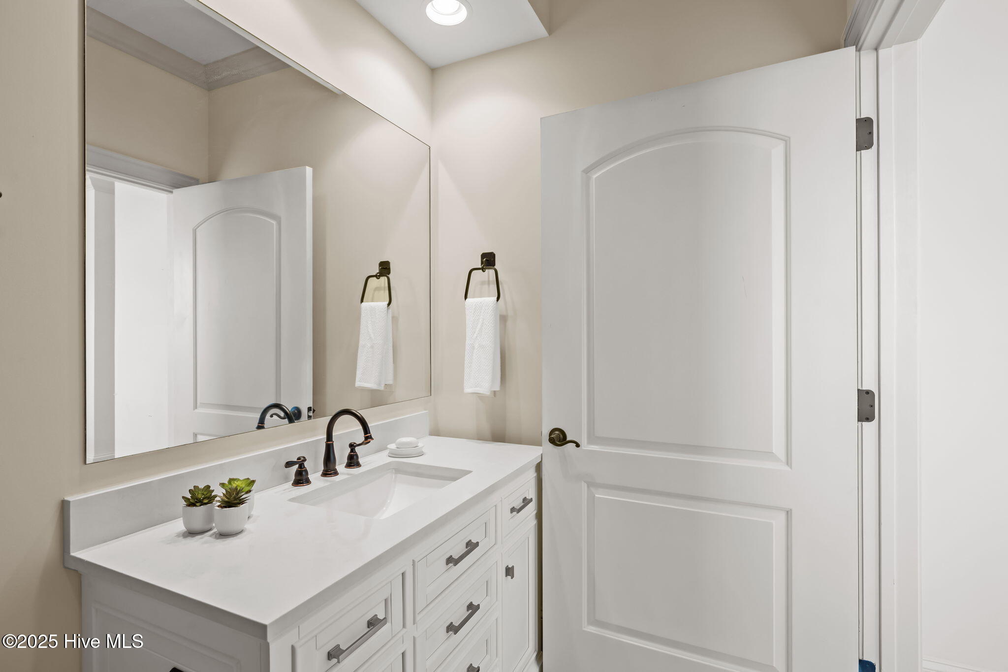 1101 W Ft Macon Road, Atlantic Beach, NC, 28512