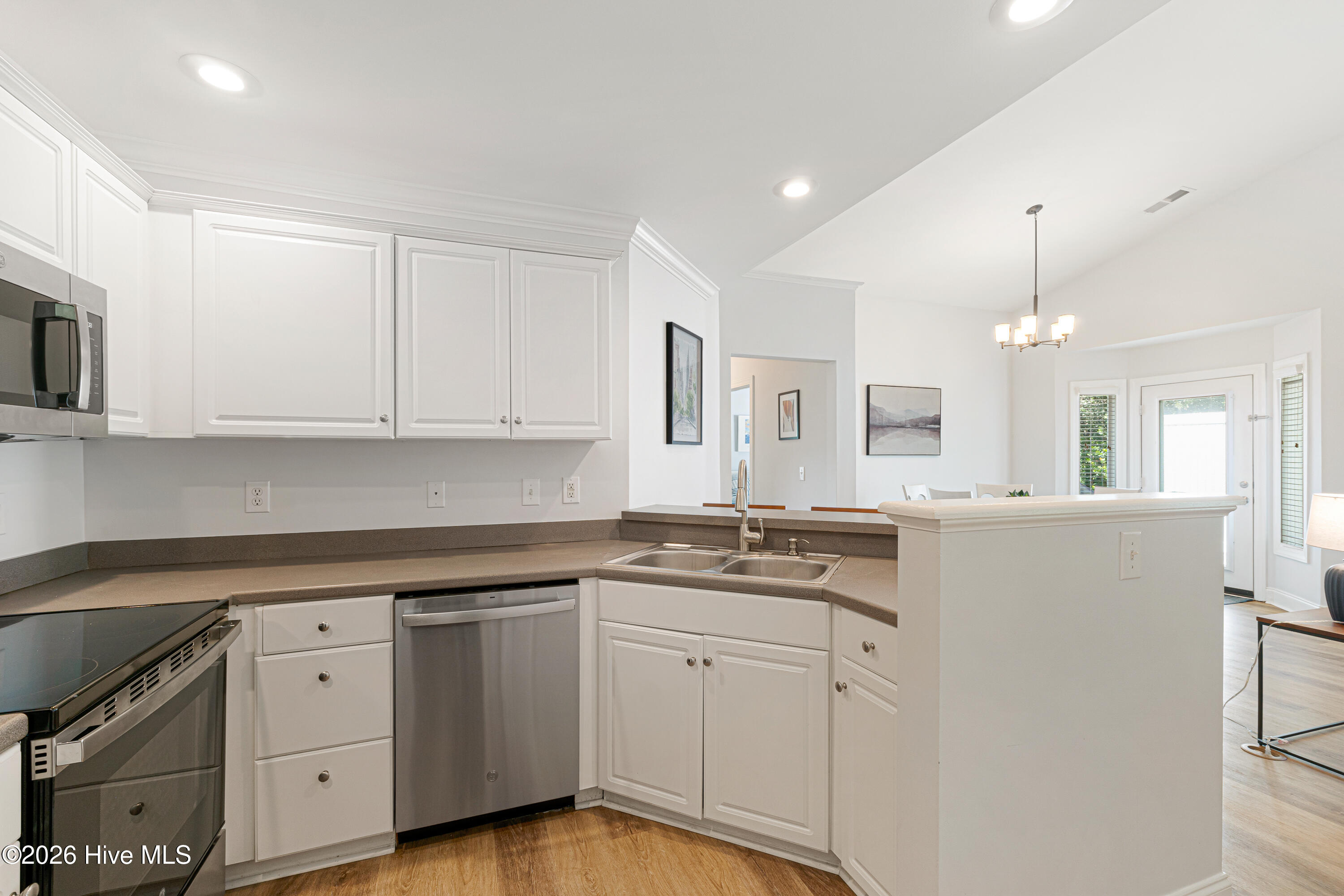 215 Diamond Cove,Newport