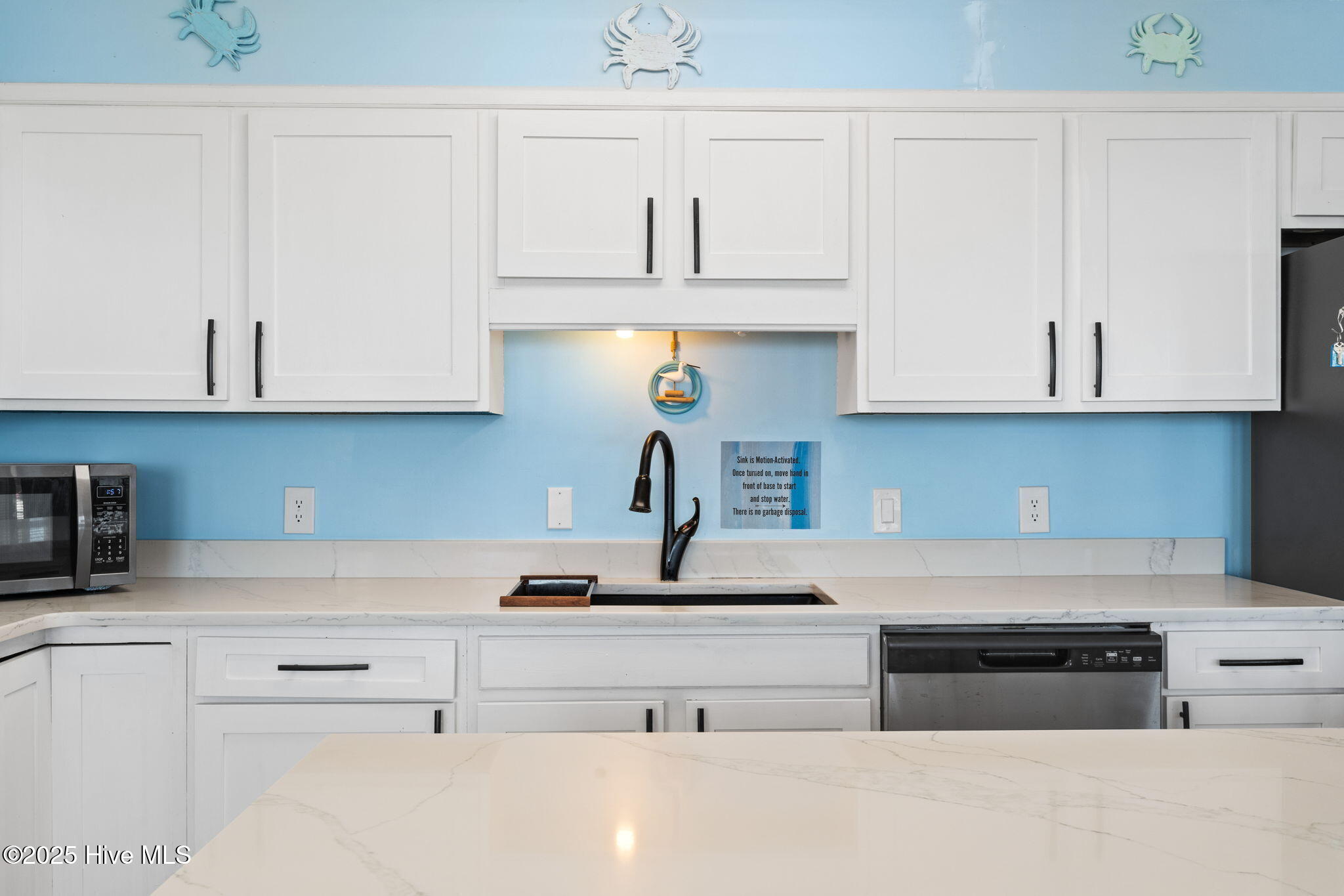 100540737 | Photo 11