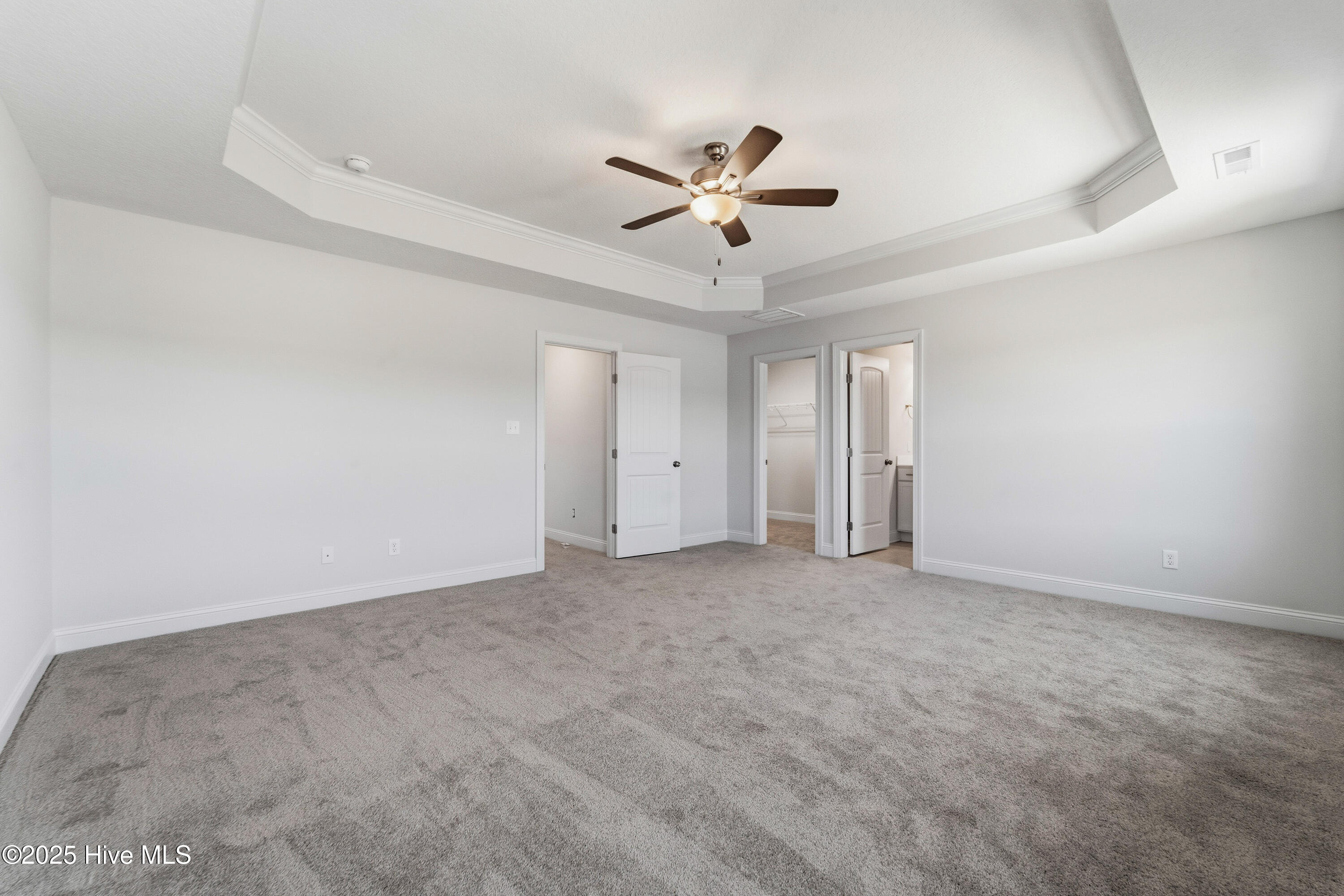 100507168 | Photo 30