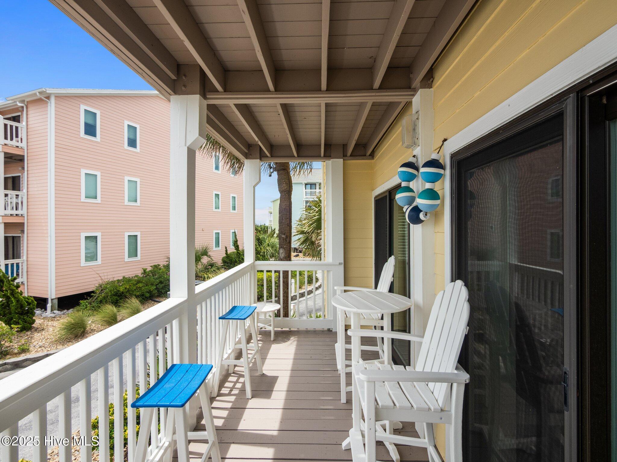 100517444 | Photo 29