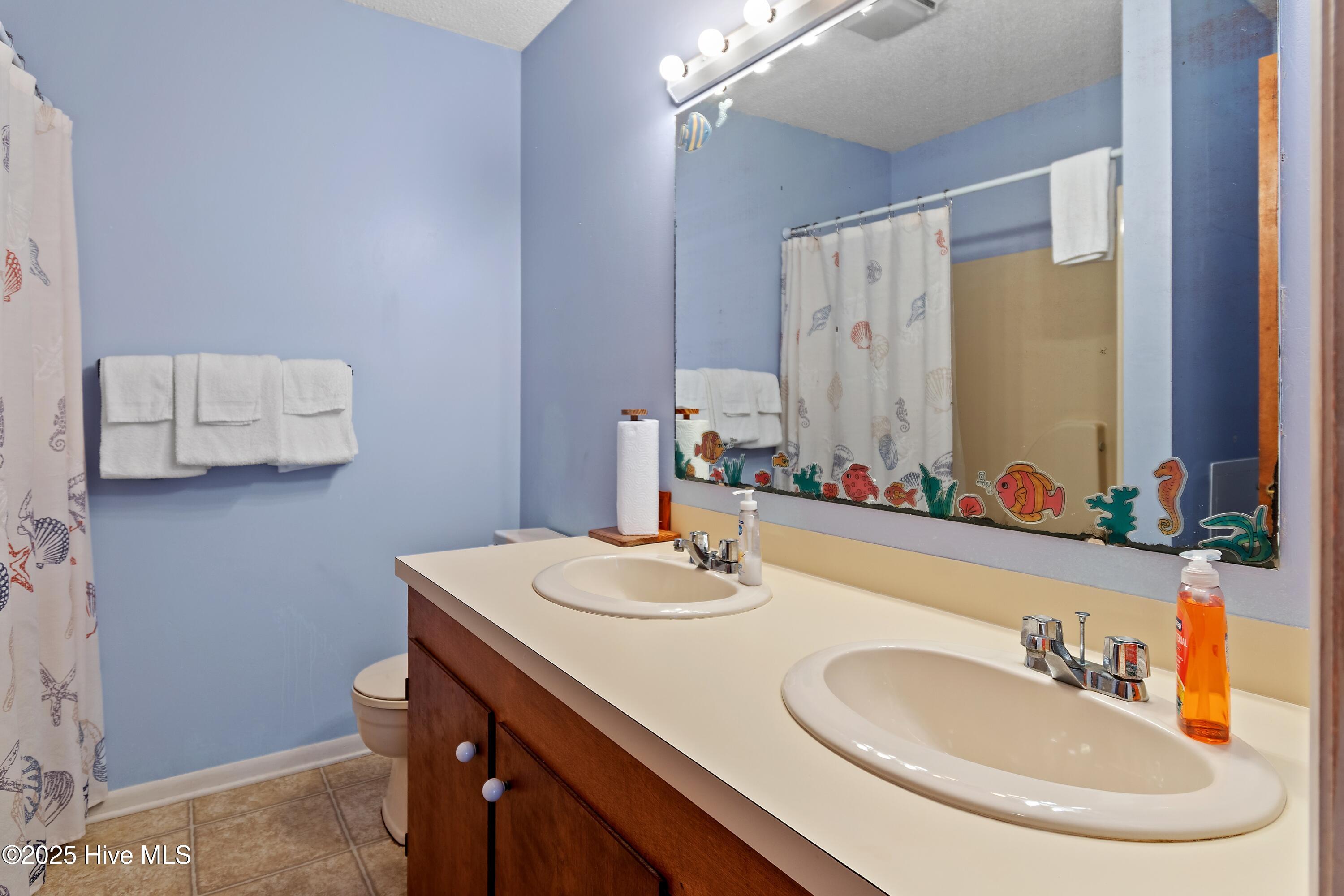 100497729 | Photo 23