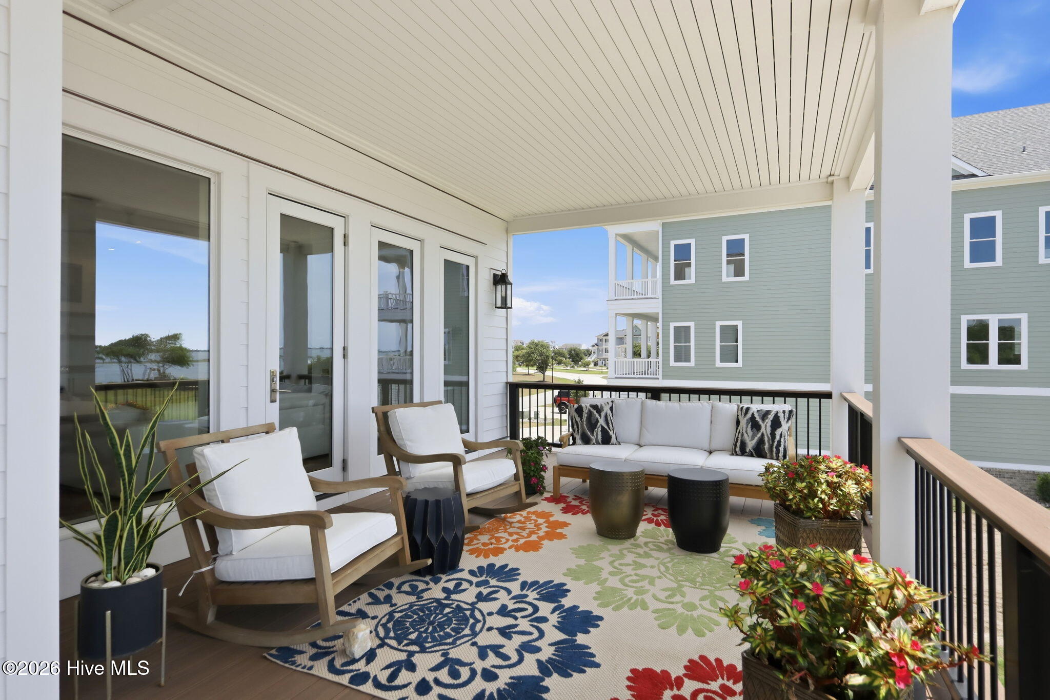 402 Kensington Place,Newport