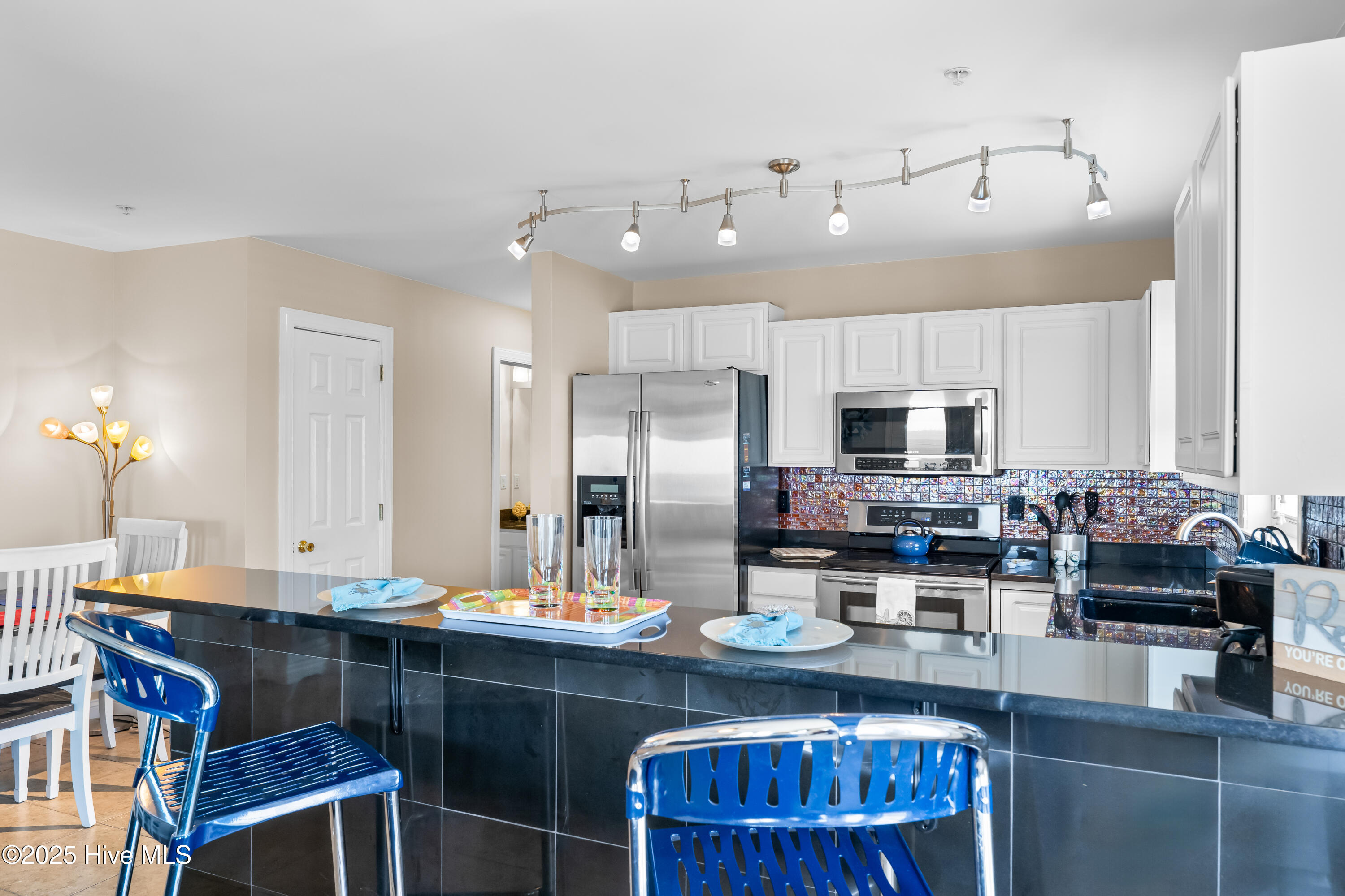 1713 Carolina Beach Avenue N B, Carolina Beach, NC 28428 – photo 14: 1713CBANUnitB-54