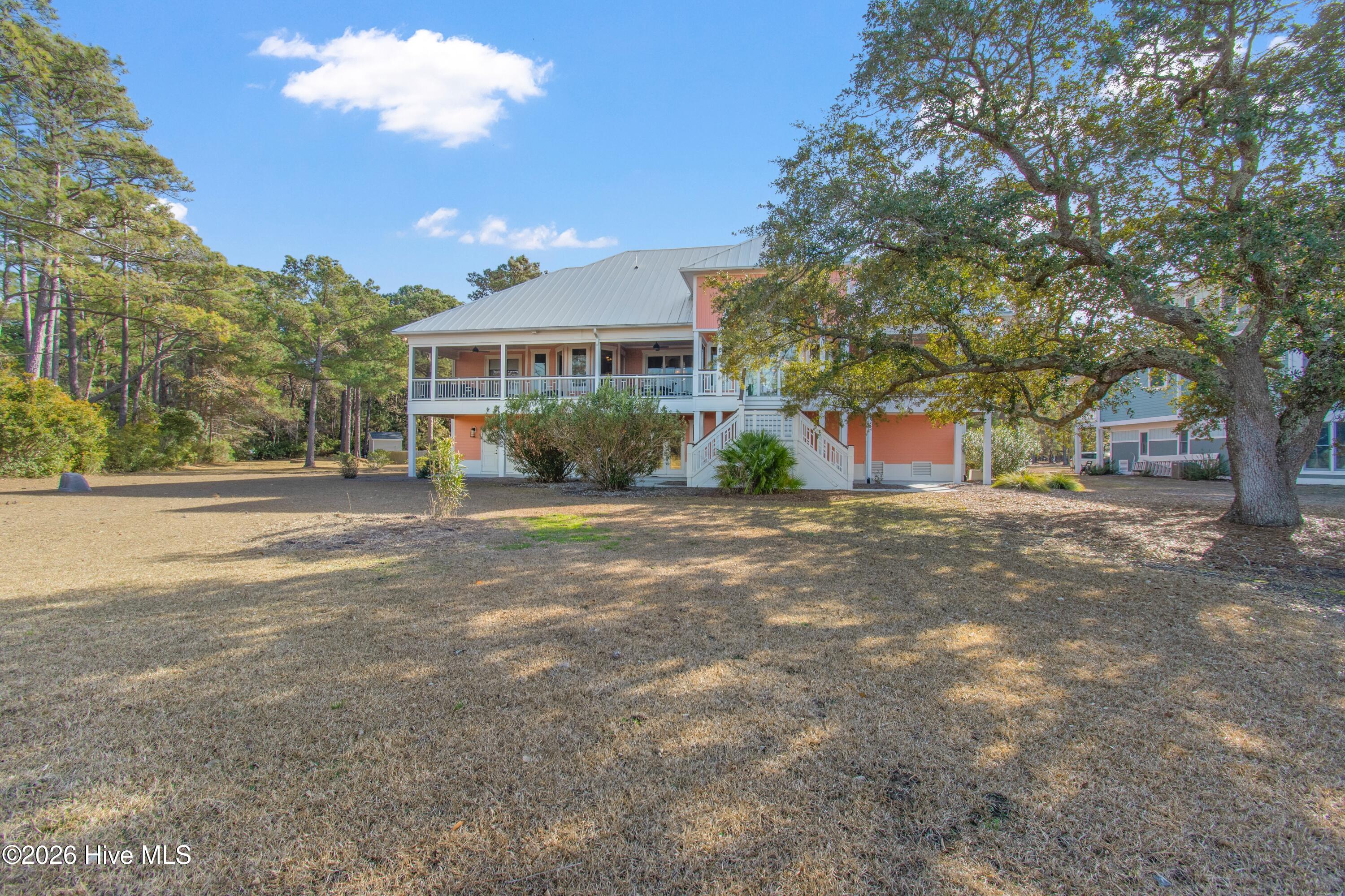 100549658 | Photo 75