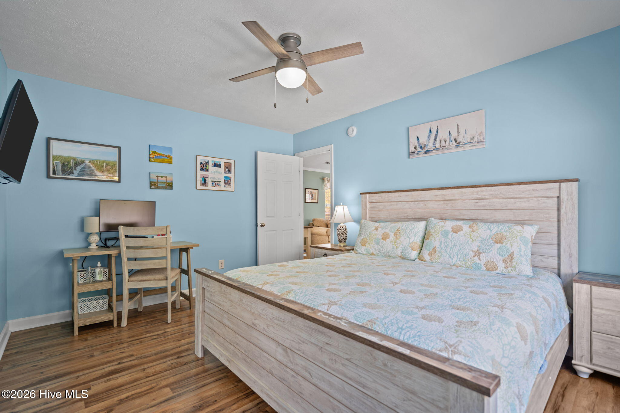 100564020 | Photo 17