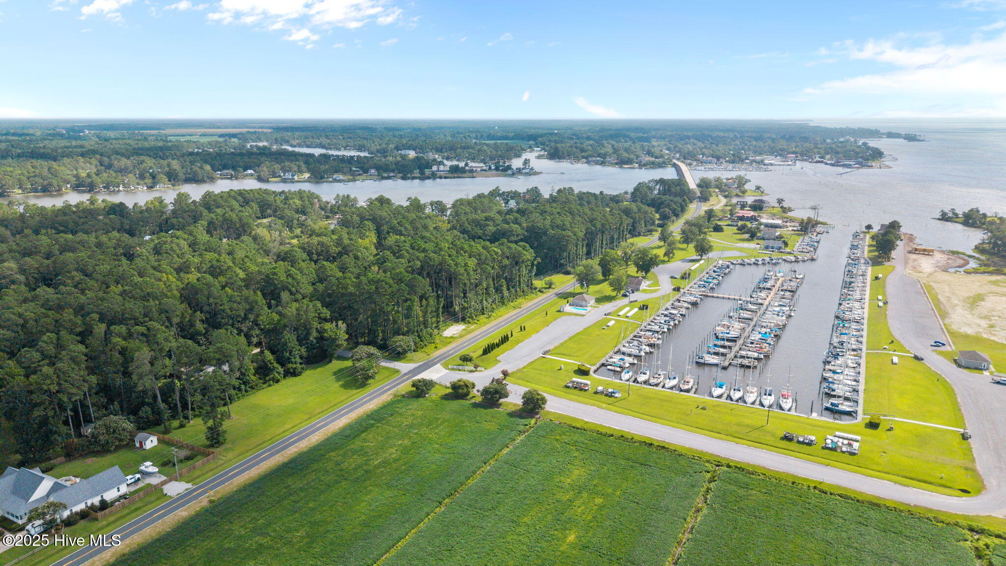 690 Oriental Road, Oriental, NC, 28571