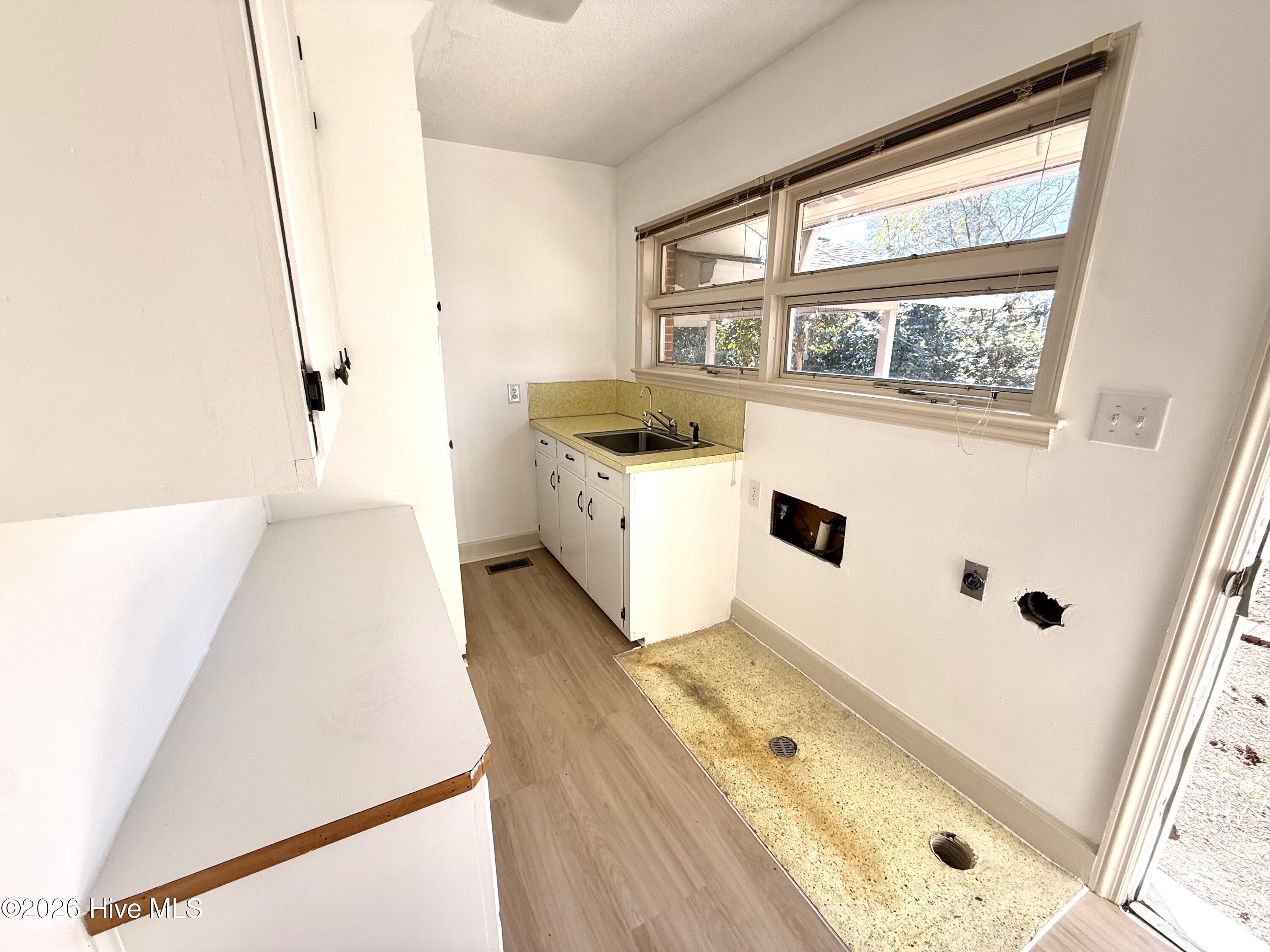 106 Carolina Avenue, Williamston, NC, 27892