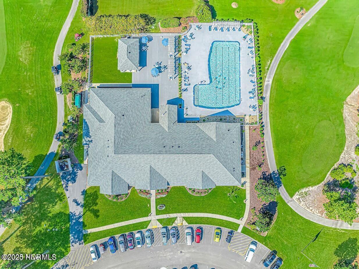 100496126 | Photo 60