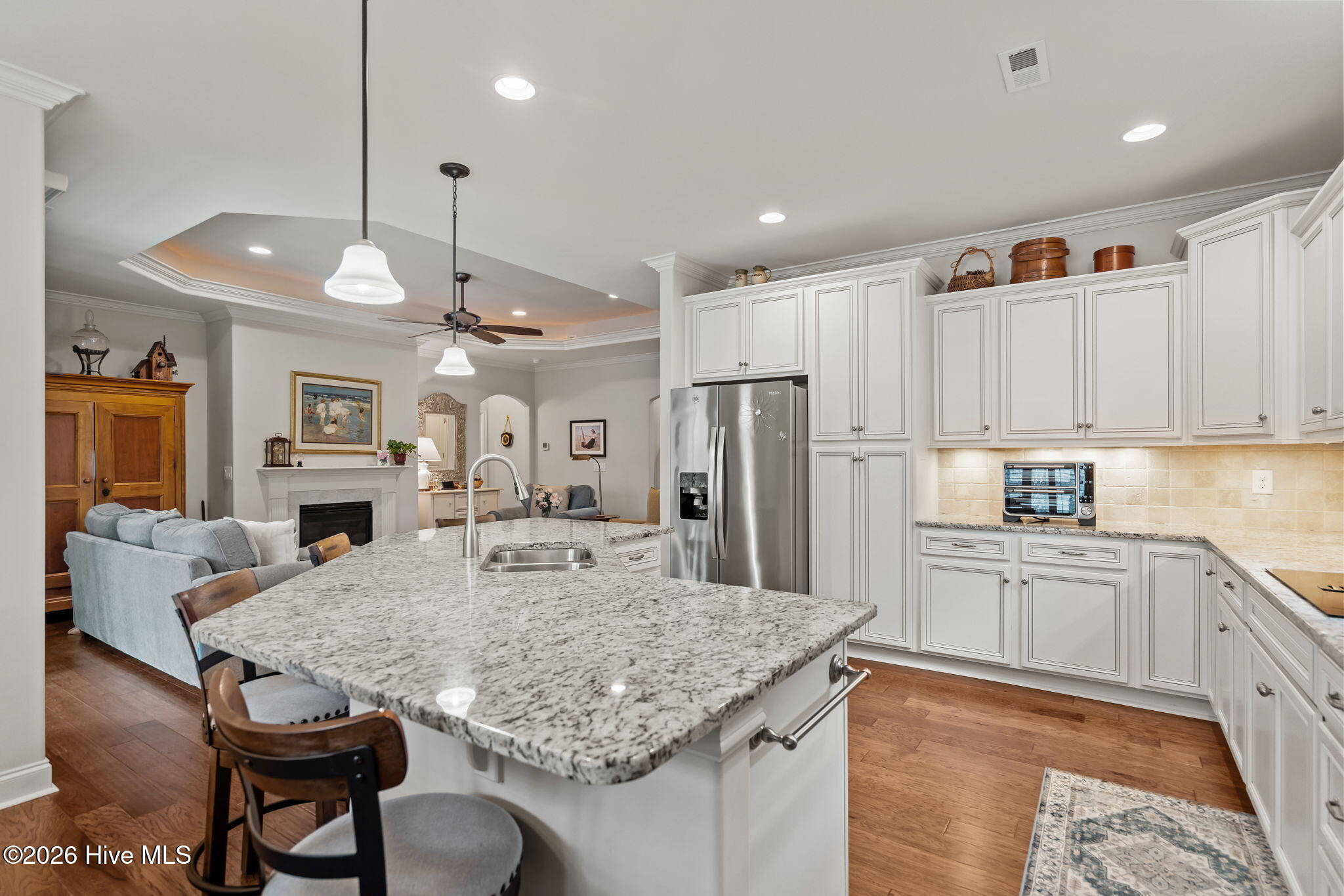 100565416 | Photo 22