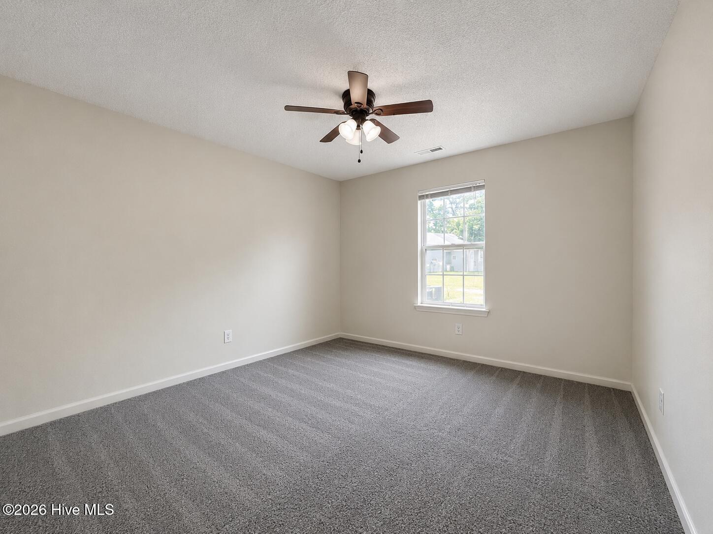 104 Glenside Court,Midway Park
