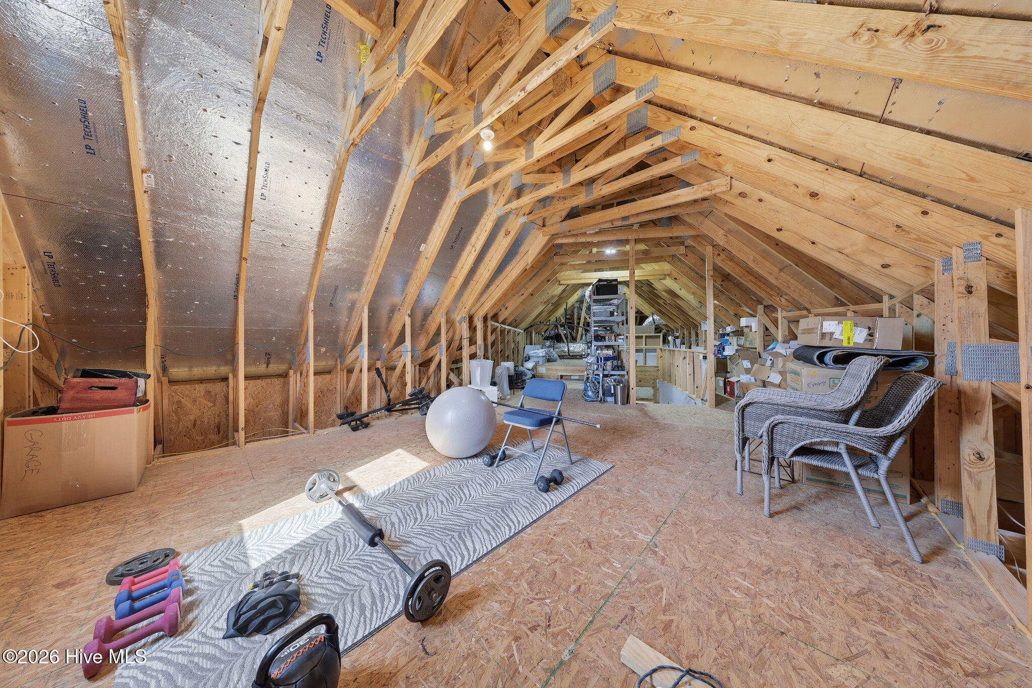 100564757 | Photo 55