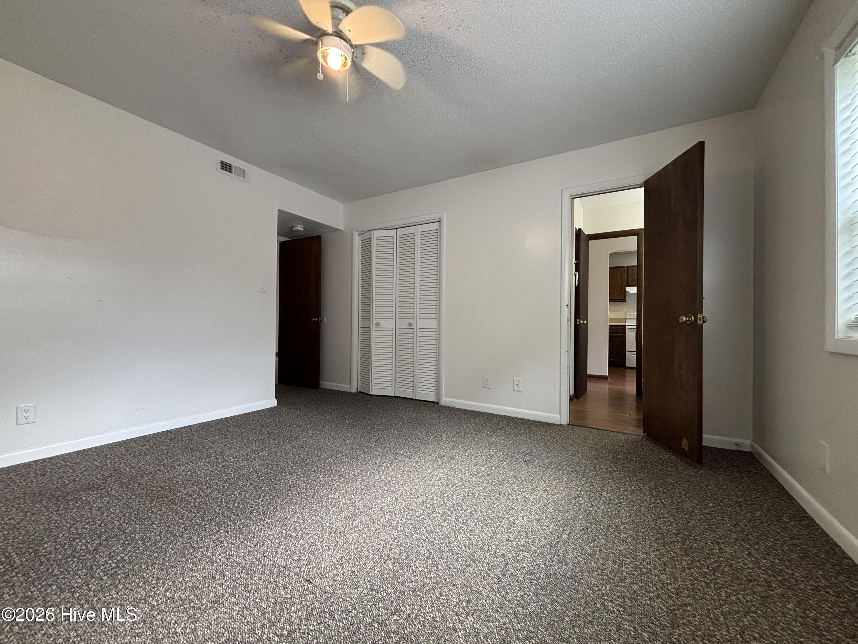124 E Saltwood Place,Jacksonville