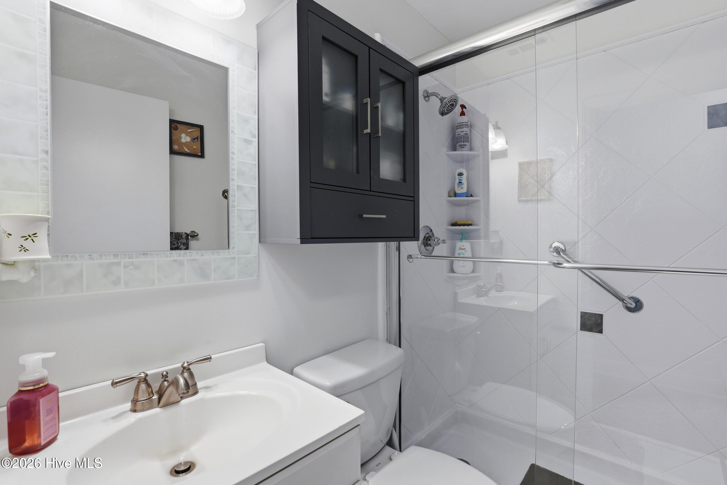 100561758 | Photo 20