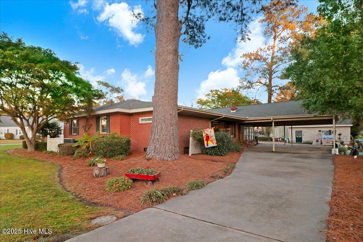 Homes for sale in Fremont, NC | 200 Barnes St, Fremont, NC 27830 | MLS# 100539982