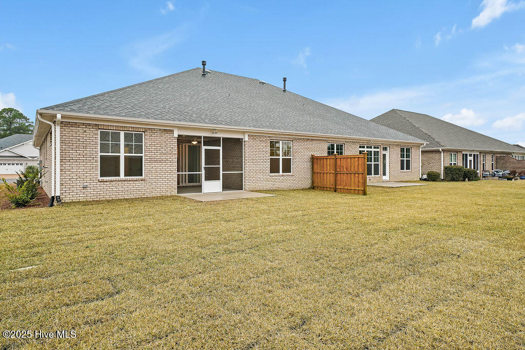 100471796 | Photo 35