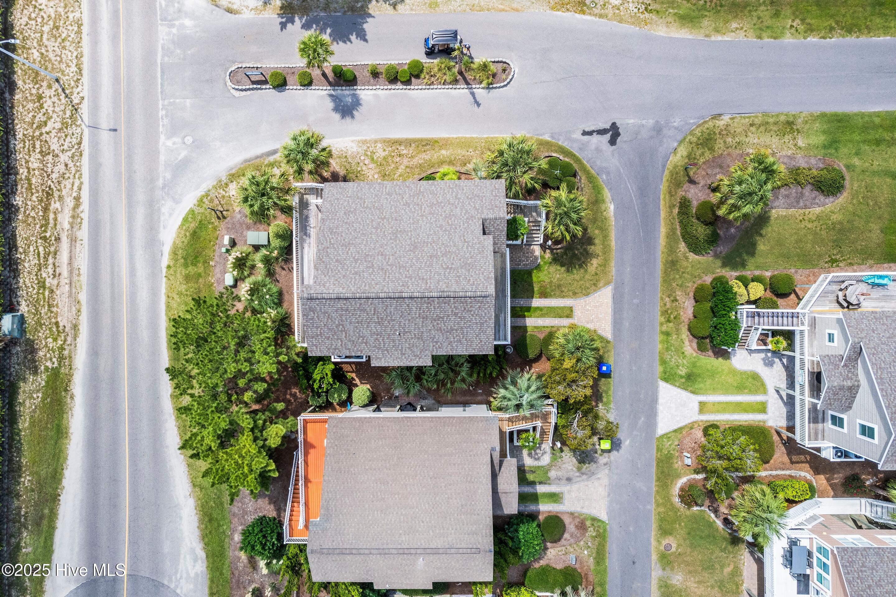 100529458 | Photo 48