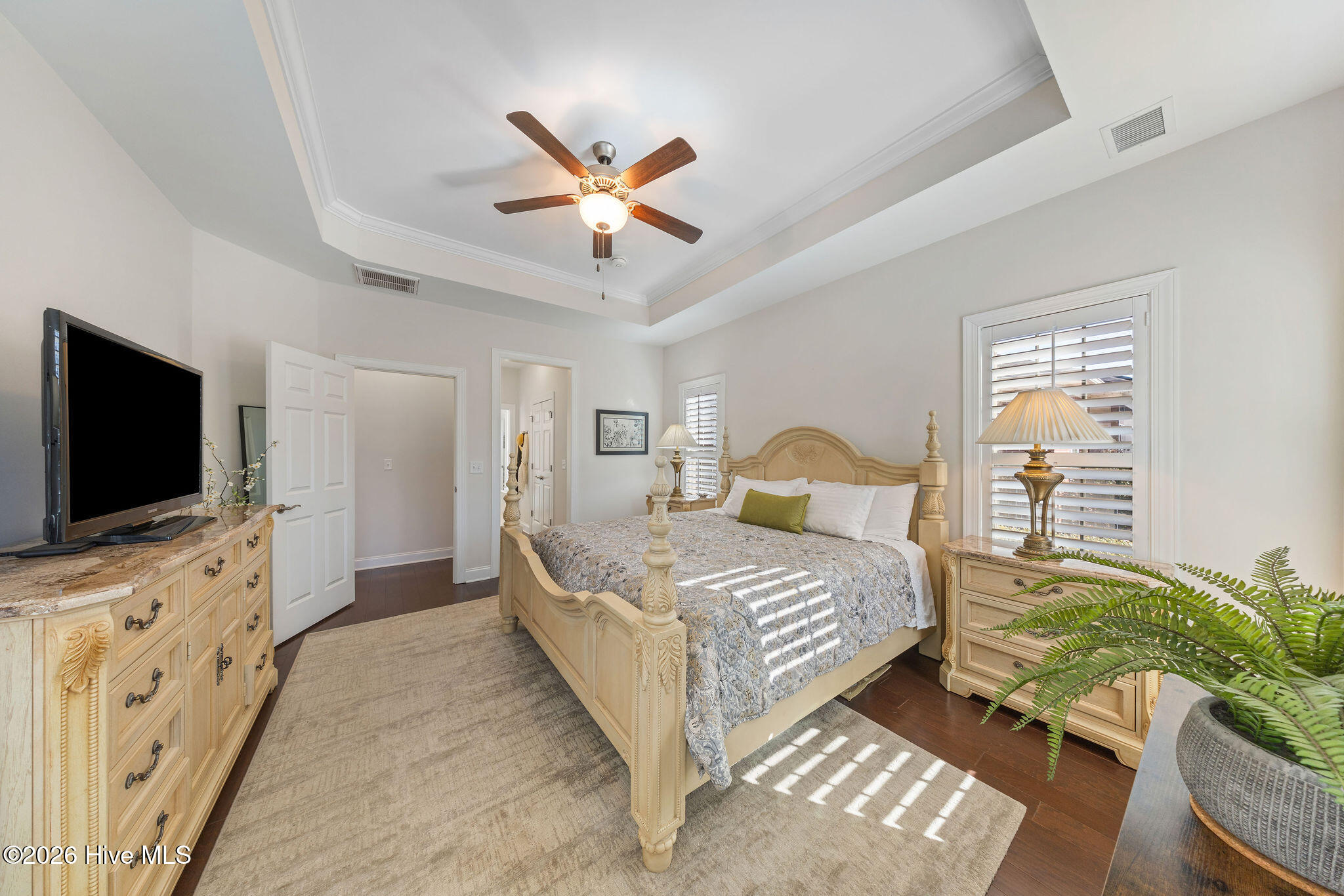 100564801 | Photo 16