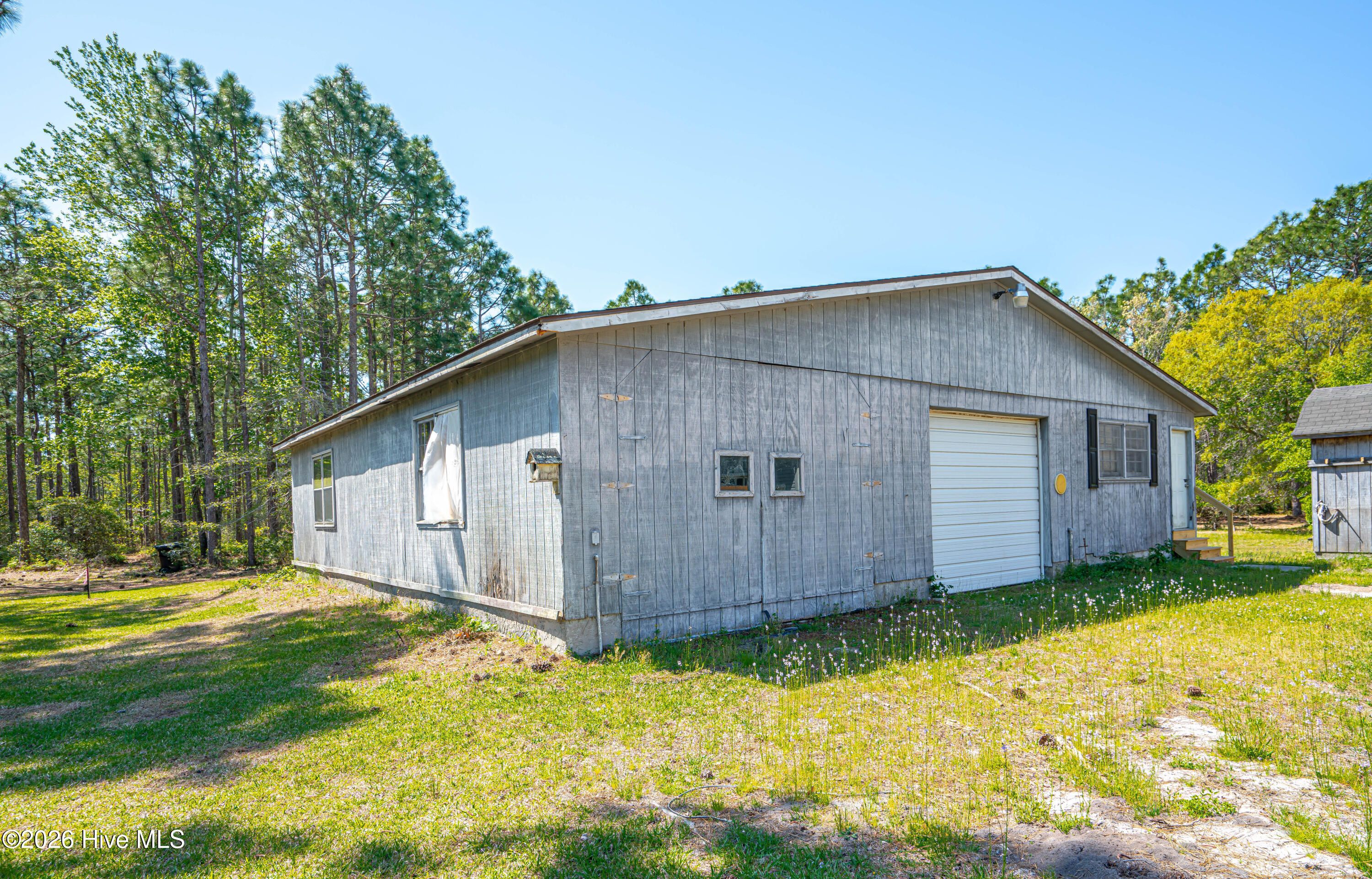 100567372 | Photo 76