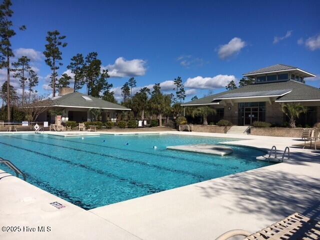 100524928 | Photo 52