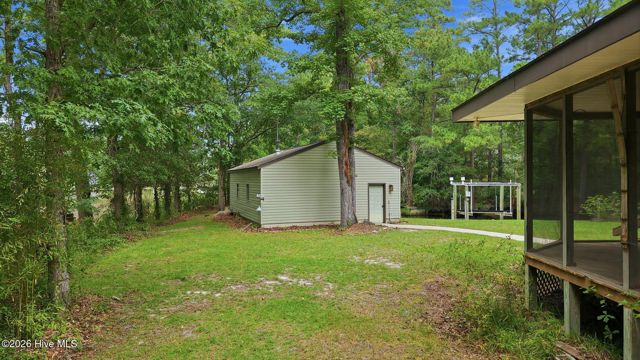 6001 Mainsail Point Road,Oriental